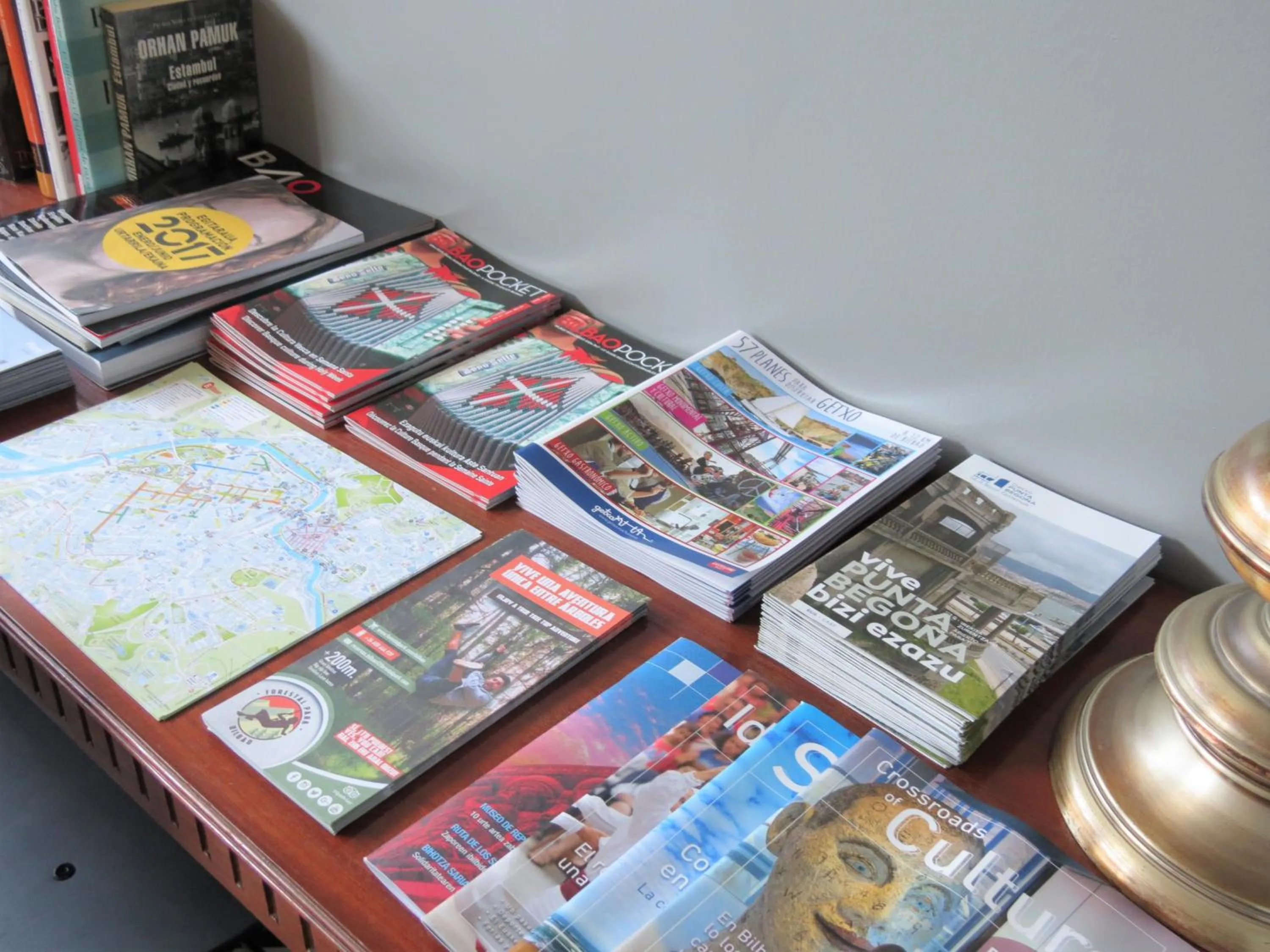 Decorative detail in Pensión Don Claudio