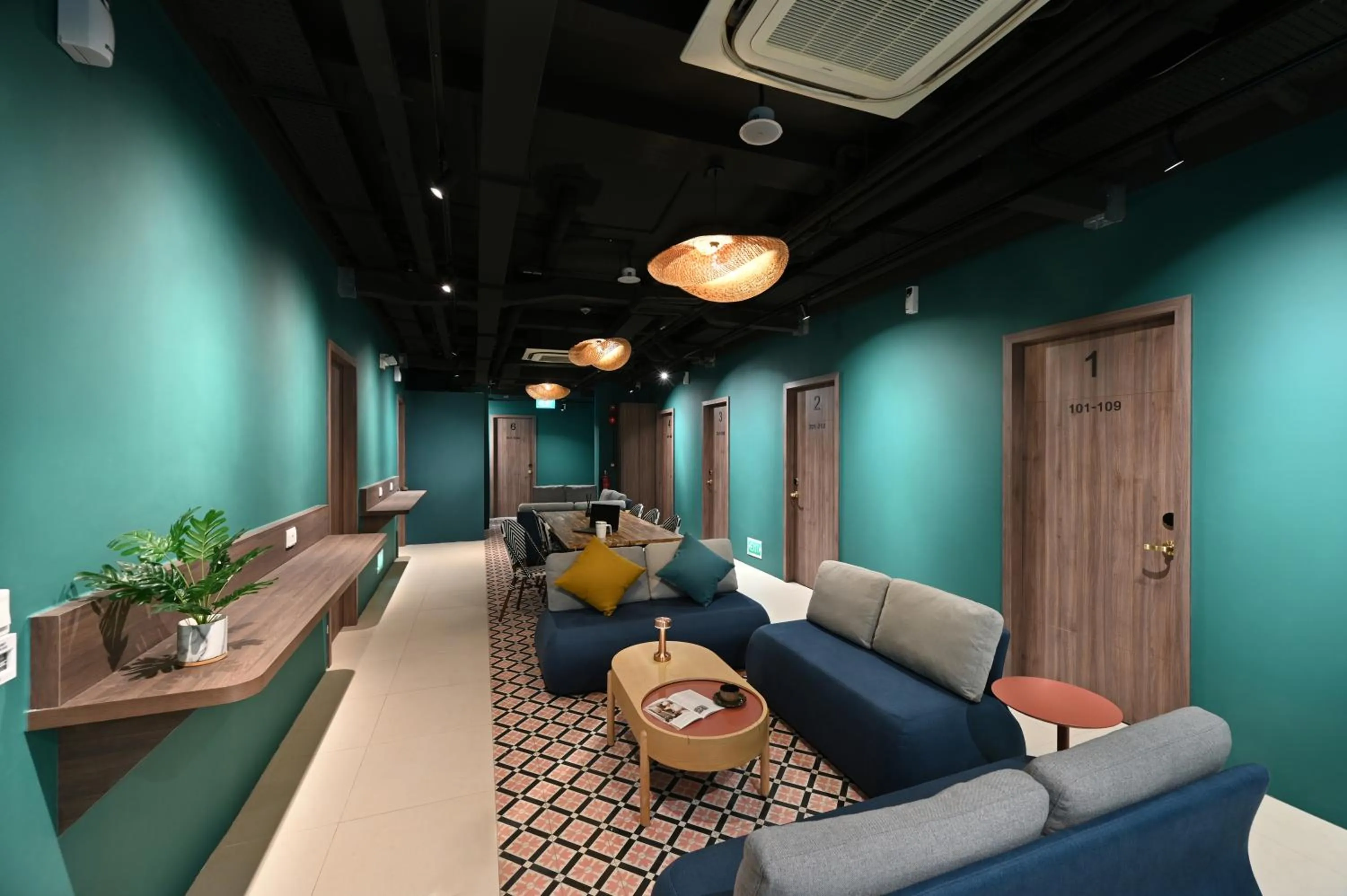 Living room in Dream Chaser Boutique Capsule Hotel
