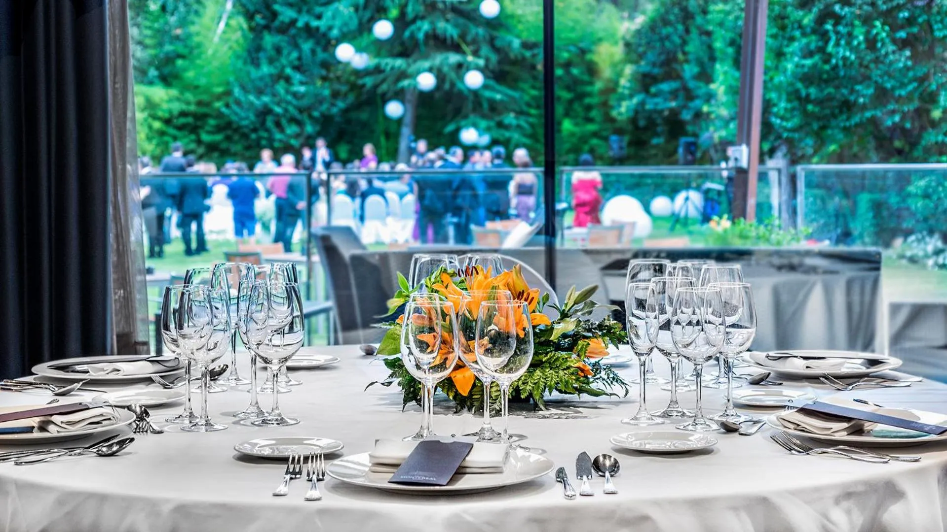 Restaurant/places to eat in Eurostars Monte Real