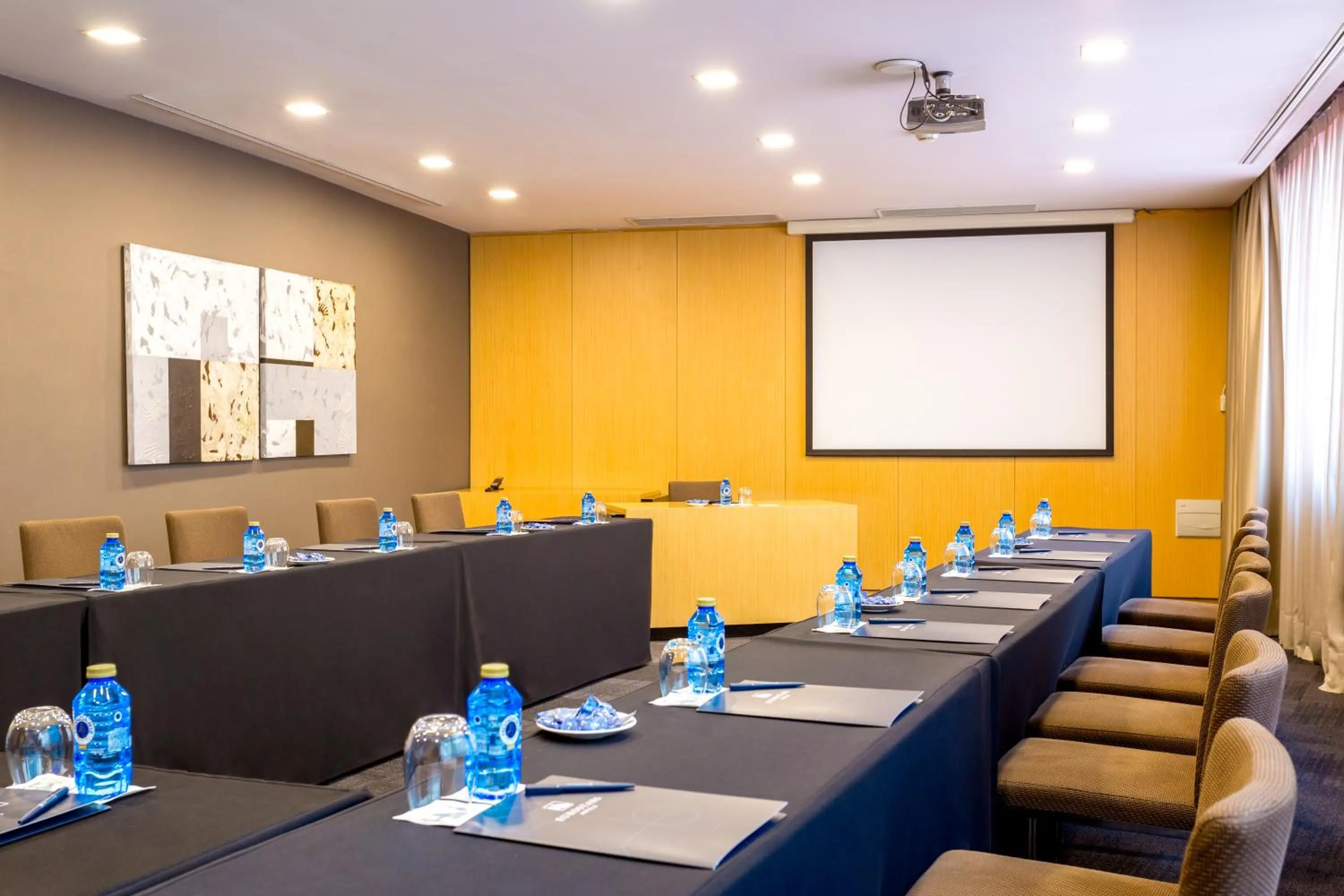 Meeting/conference room in Eurostars Monte Real