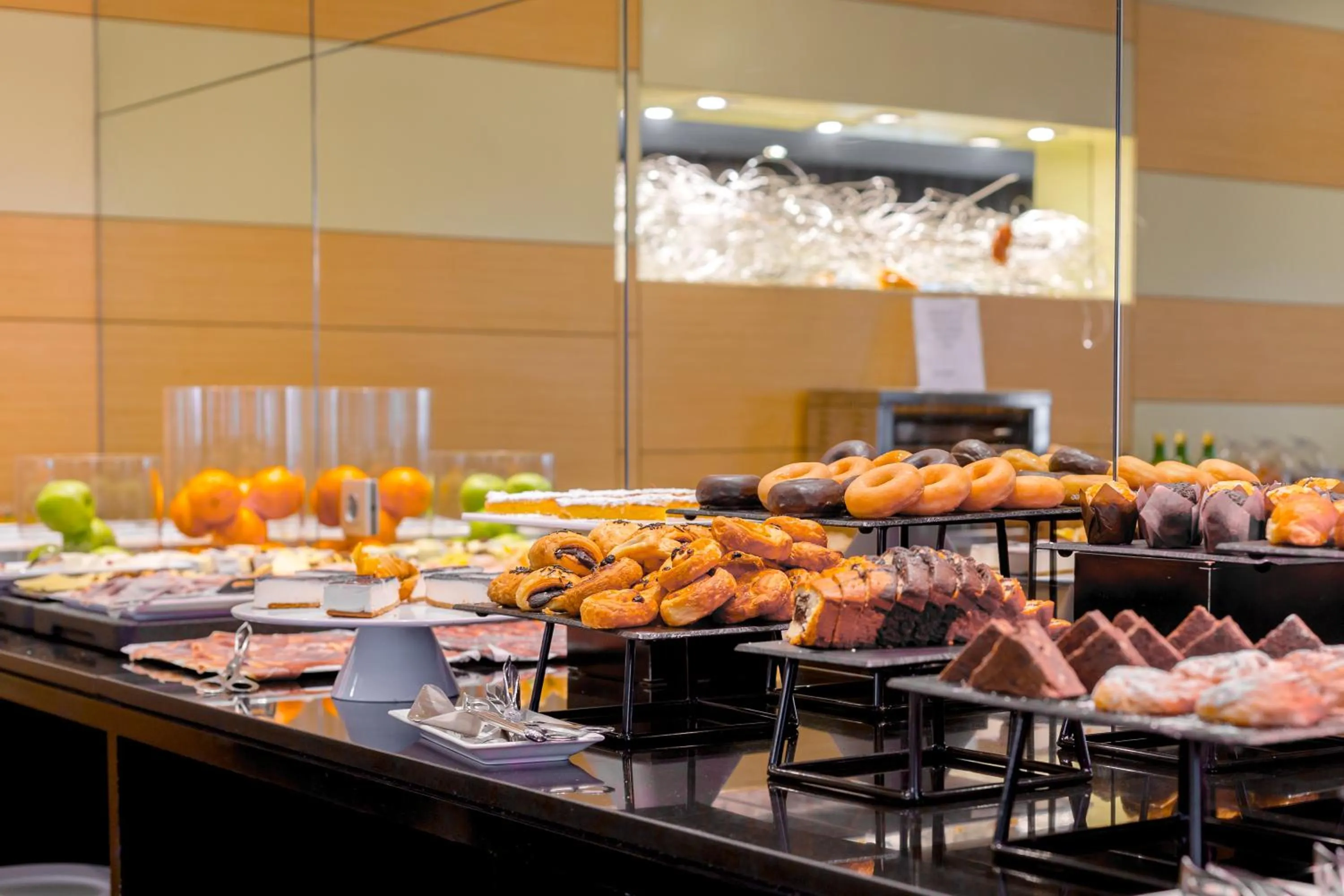 Breakfast in Eurostars Monte Real