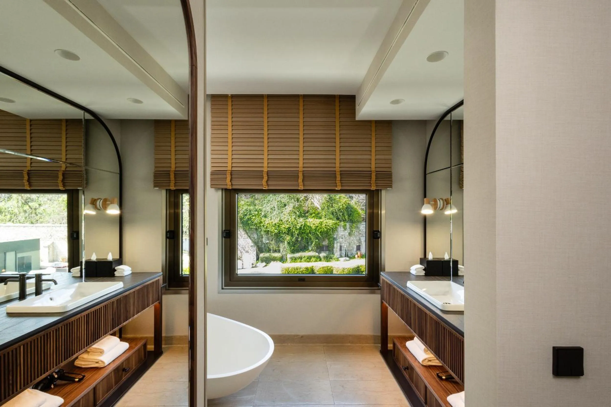 Bathroom in Hotel Miramar Barcelona GL