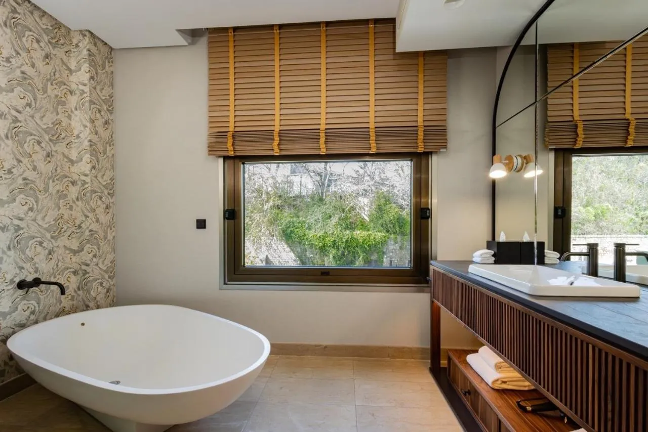 Bathroom in Hotel Miramar Barcelona GL