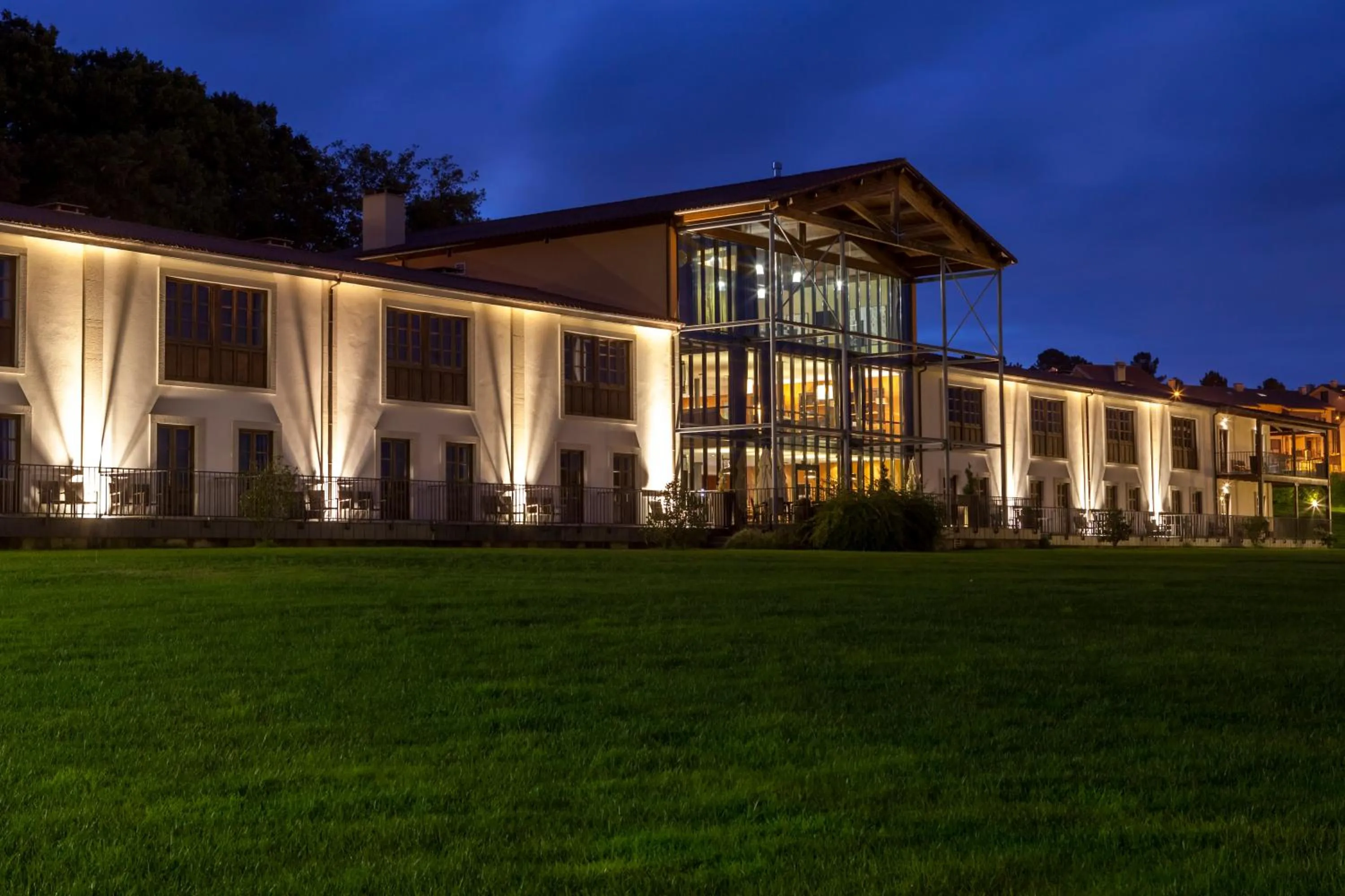 Facade/entrance in Eurostars Vila de Allariz Hotel Balneario