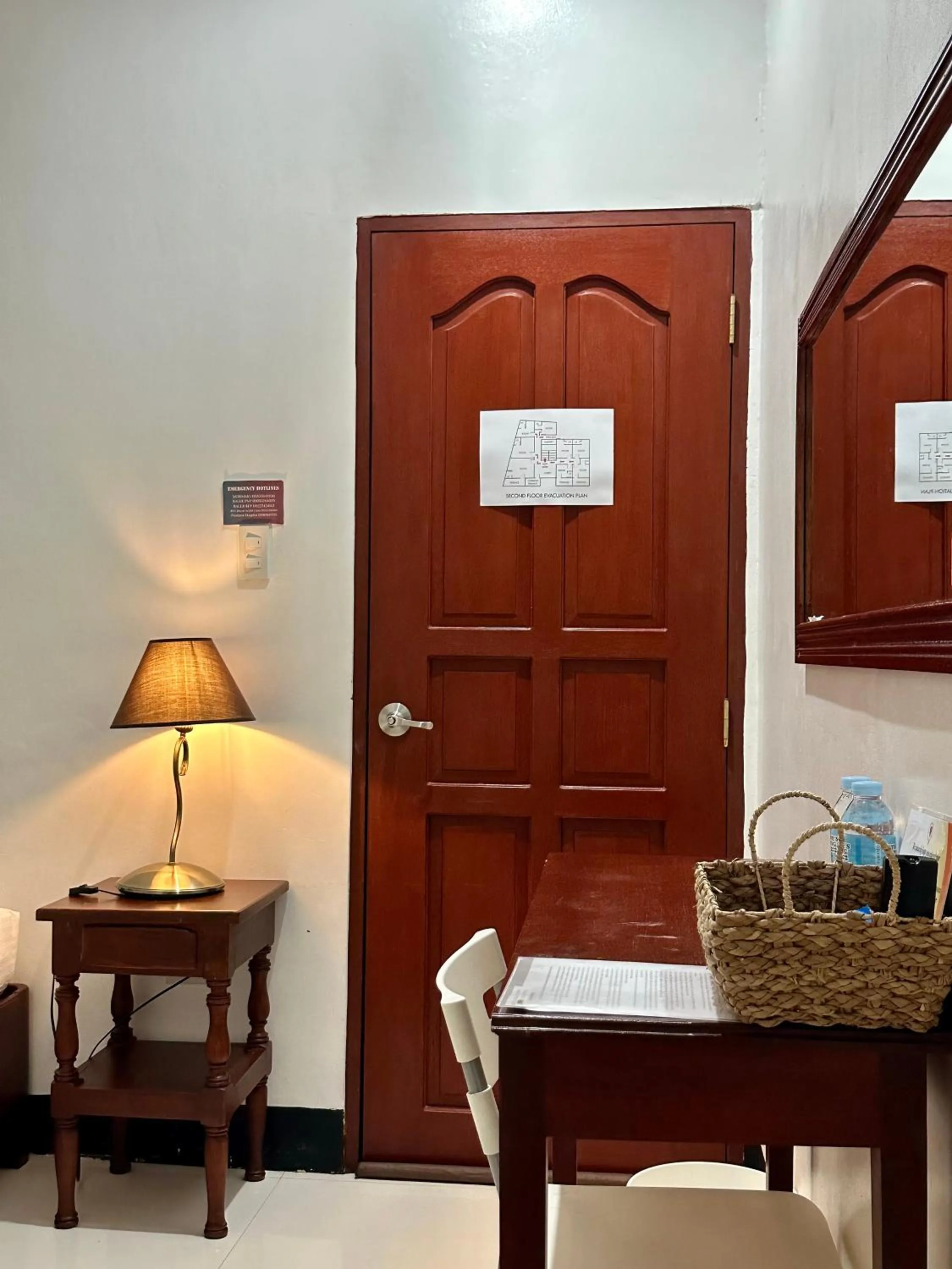 Endless Summer Hotel Baler