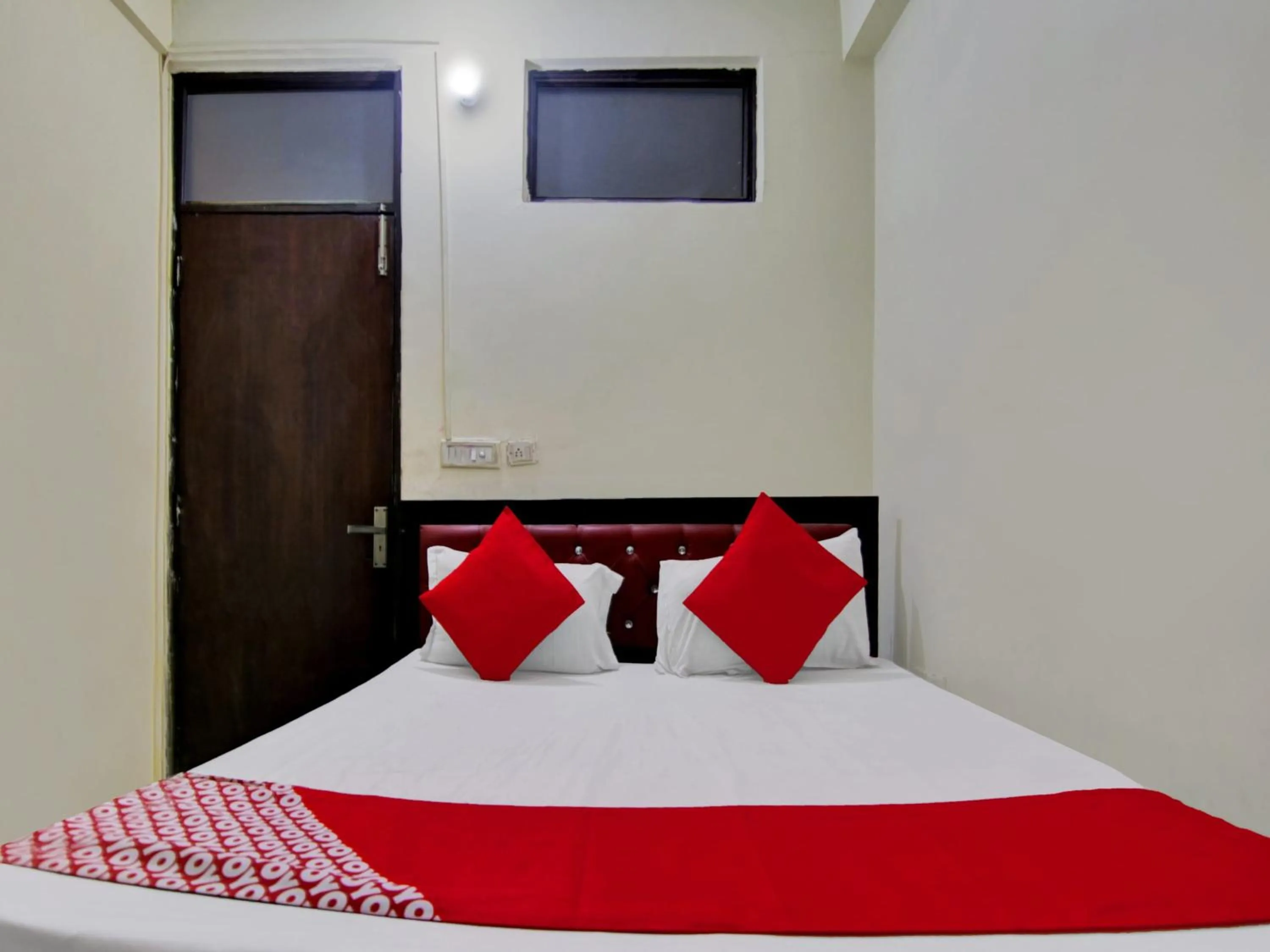 Bedroom, Bed in Hotel O Darshan Palace