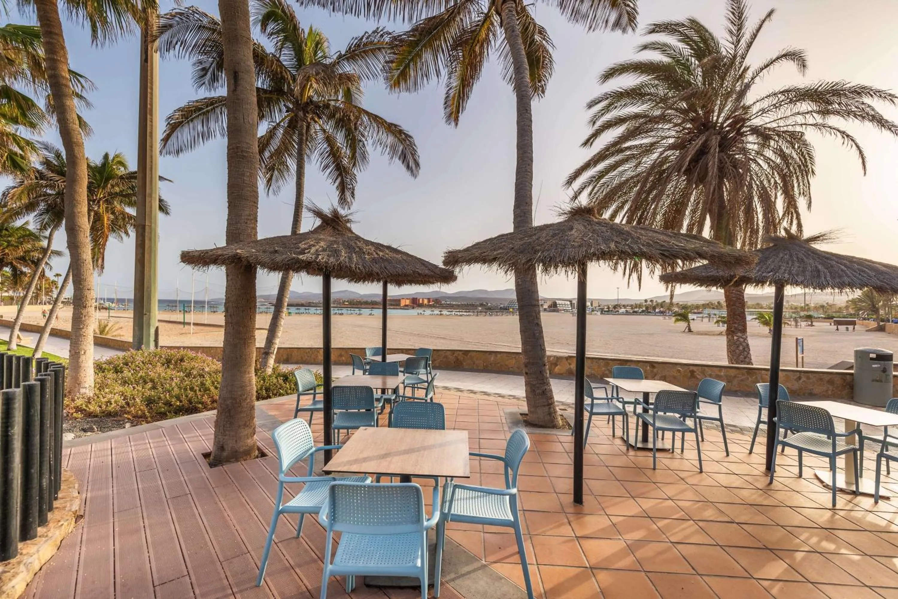 Lounge or bar in Barceló Fuerteventura Castillo