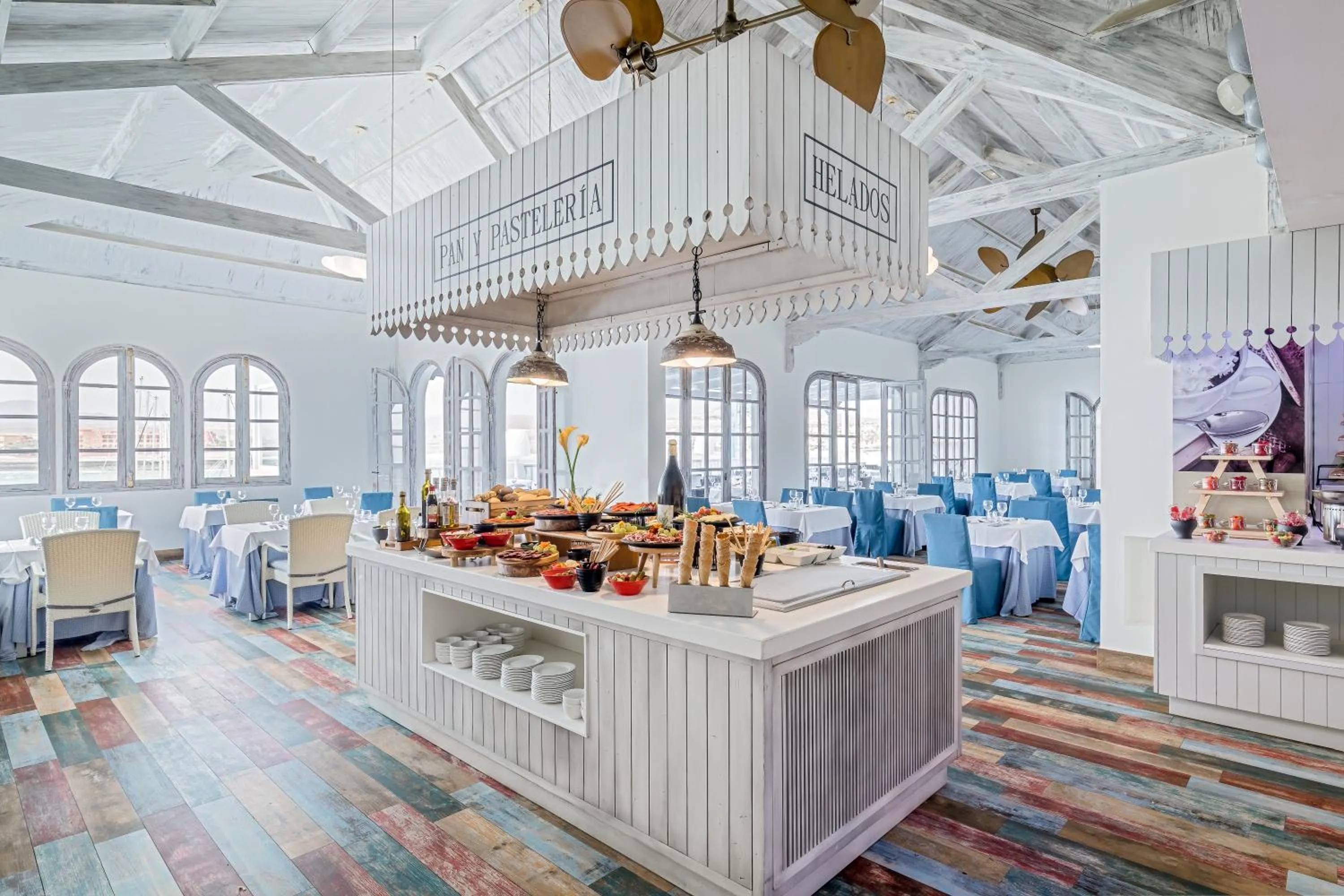 Restaurant/places to eat in Barceló Fuerteventura Royal Level