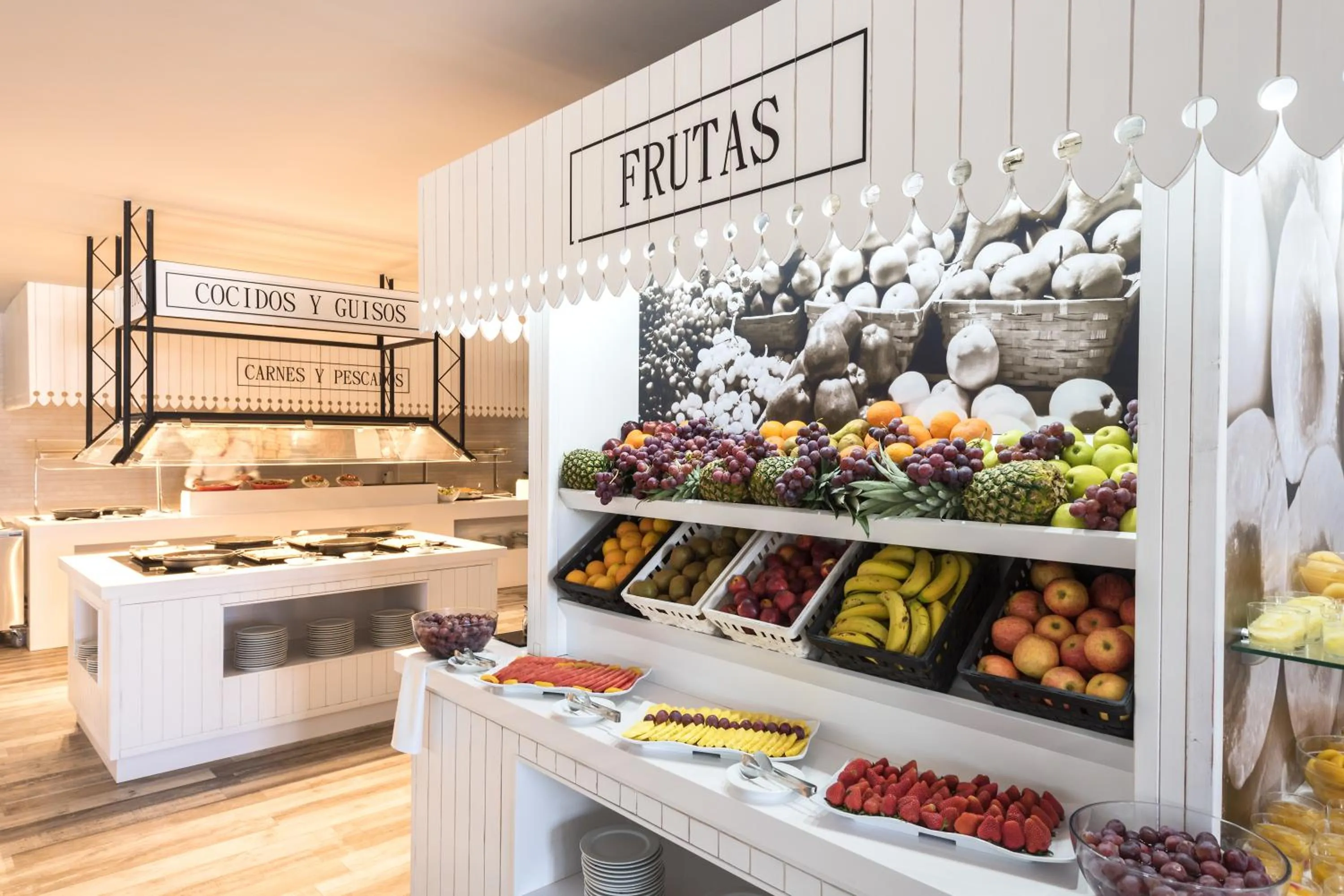 Buffet breakfast in Occidental Ibiza - All Inclusive