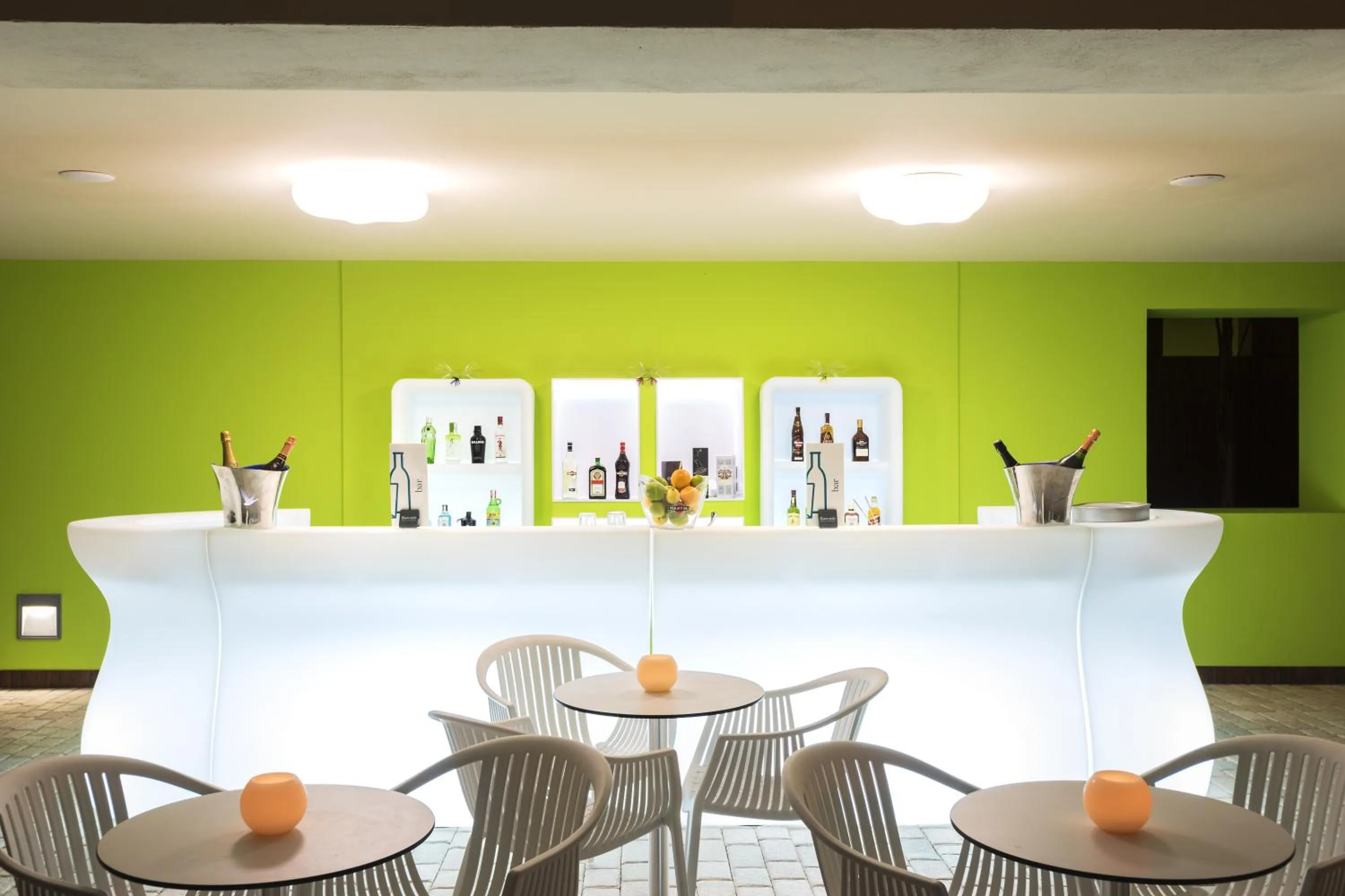 Lounge or bar in Occidental Ibiza - All Inclusive