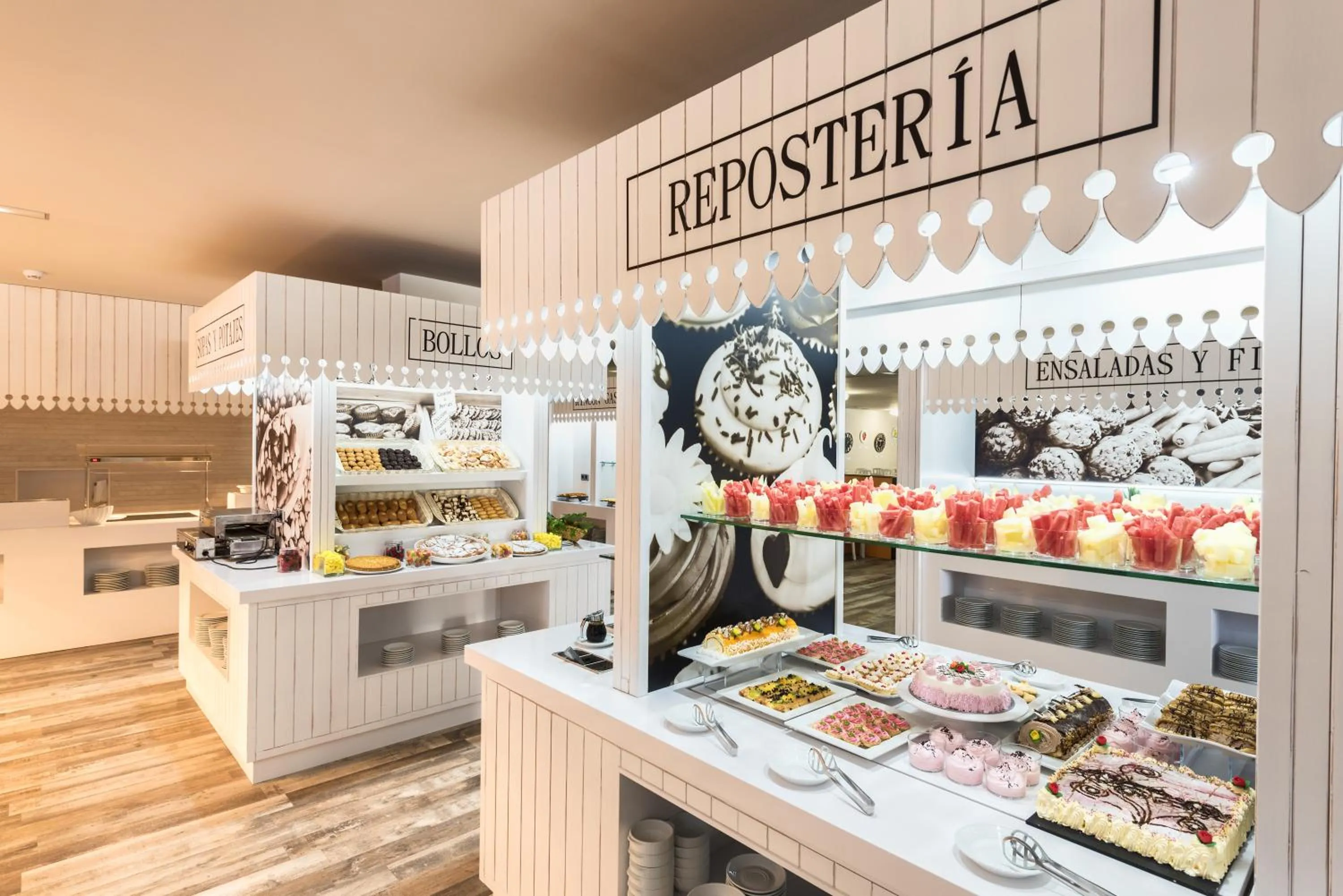 Lunch in Occidental Ibiza - All Inclusive