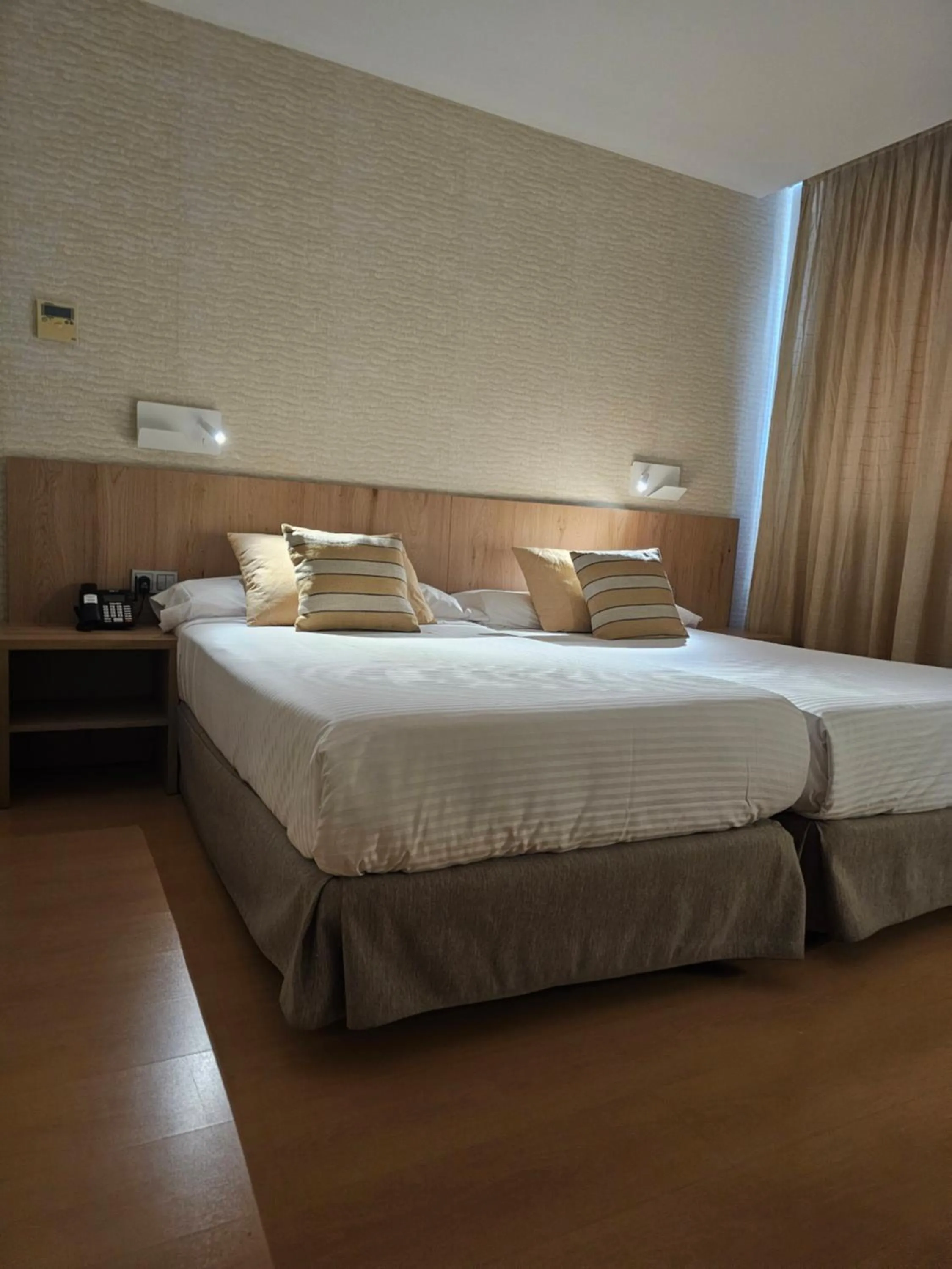 Bedroom, Bed in Daniya Alicante