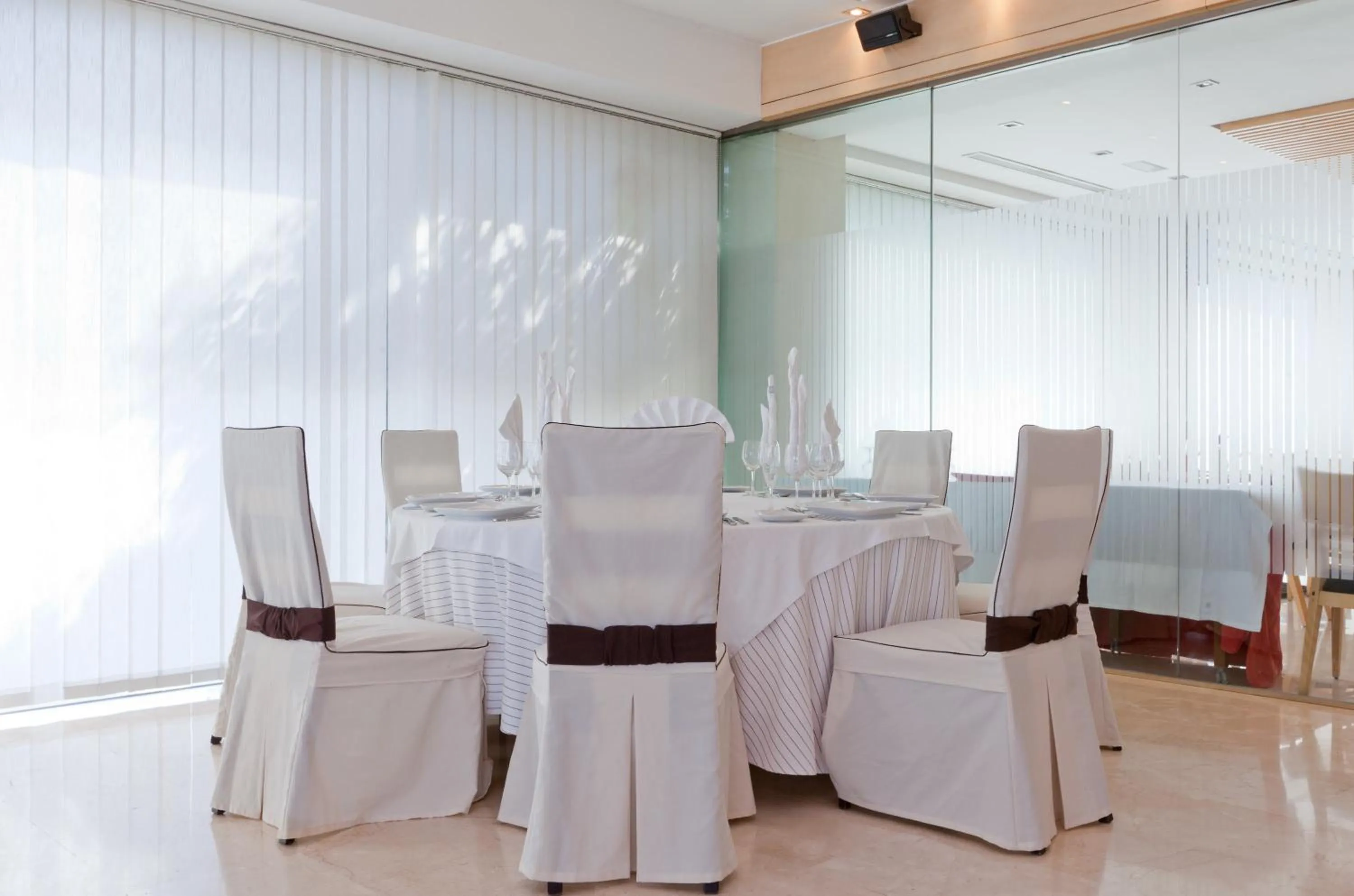 Banquet/Function facilities in Daniya Alicante