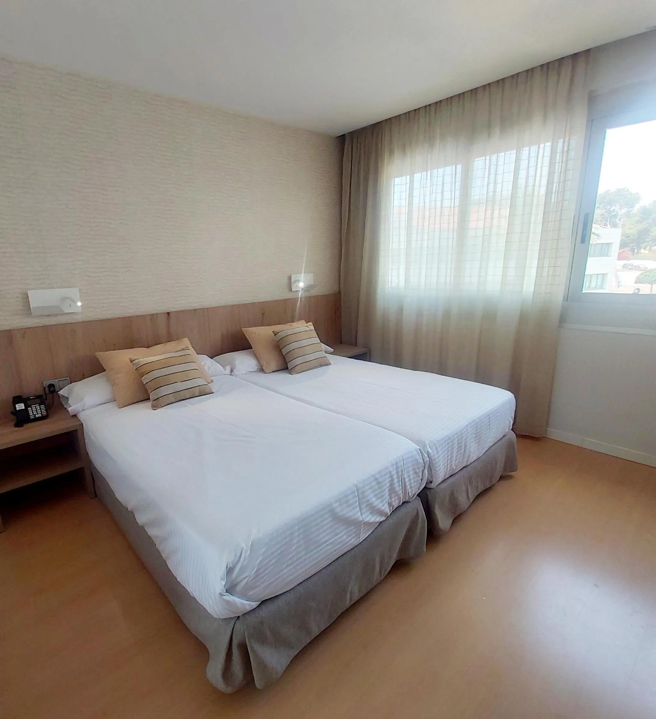 Bed in Daniya Alicante