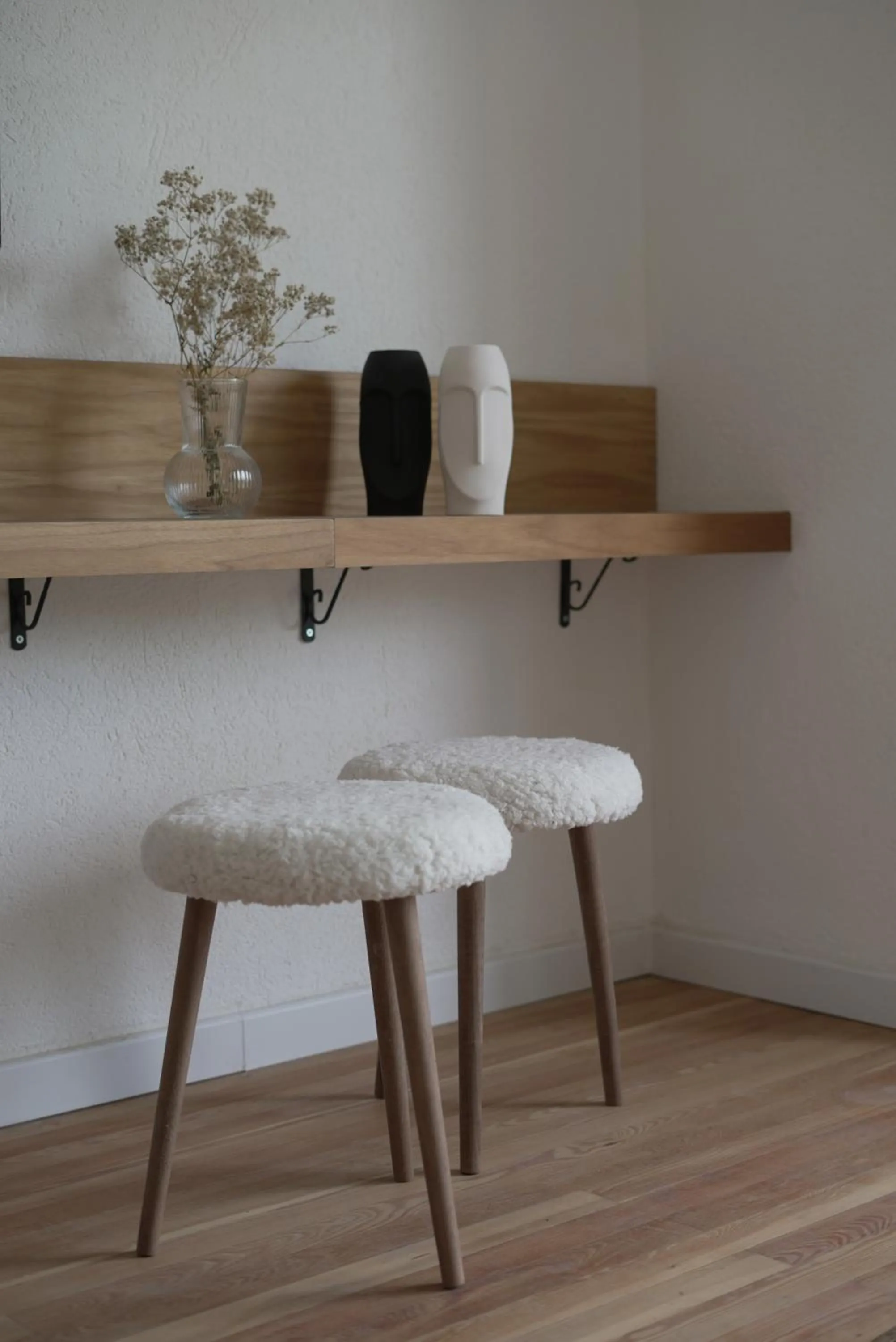 Decorative detail in Perle House