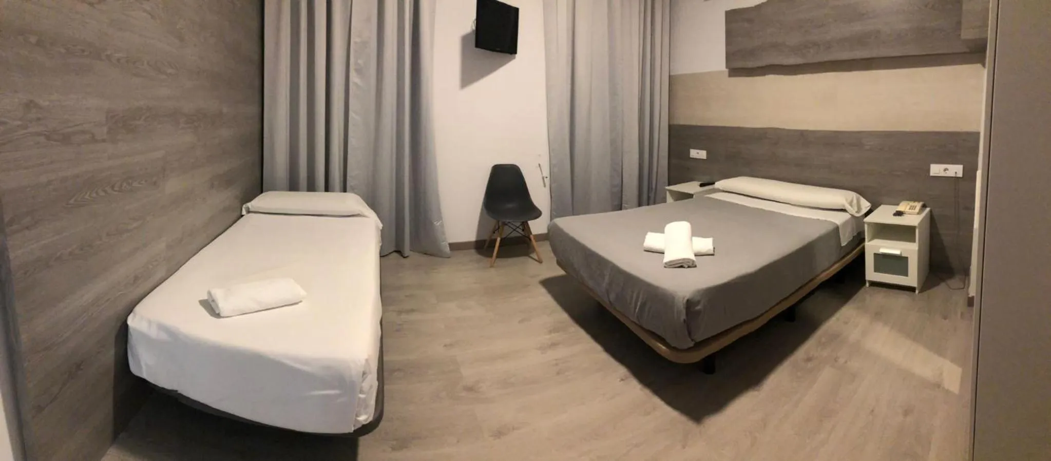 Bed in Hotel Gran Plaza