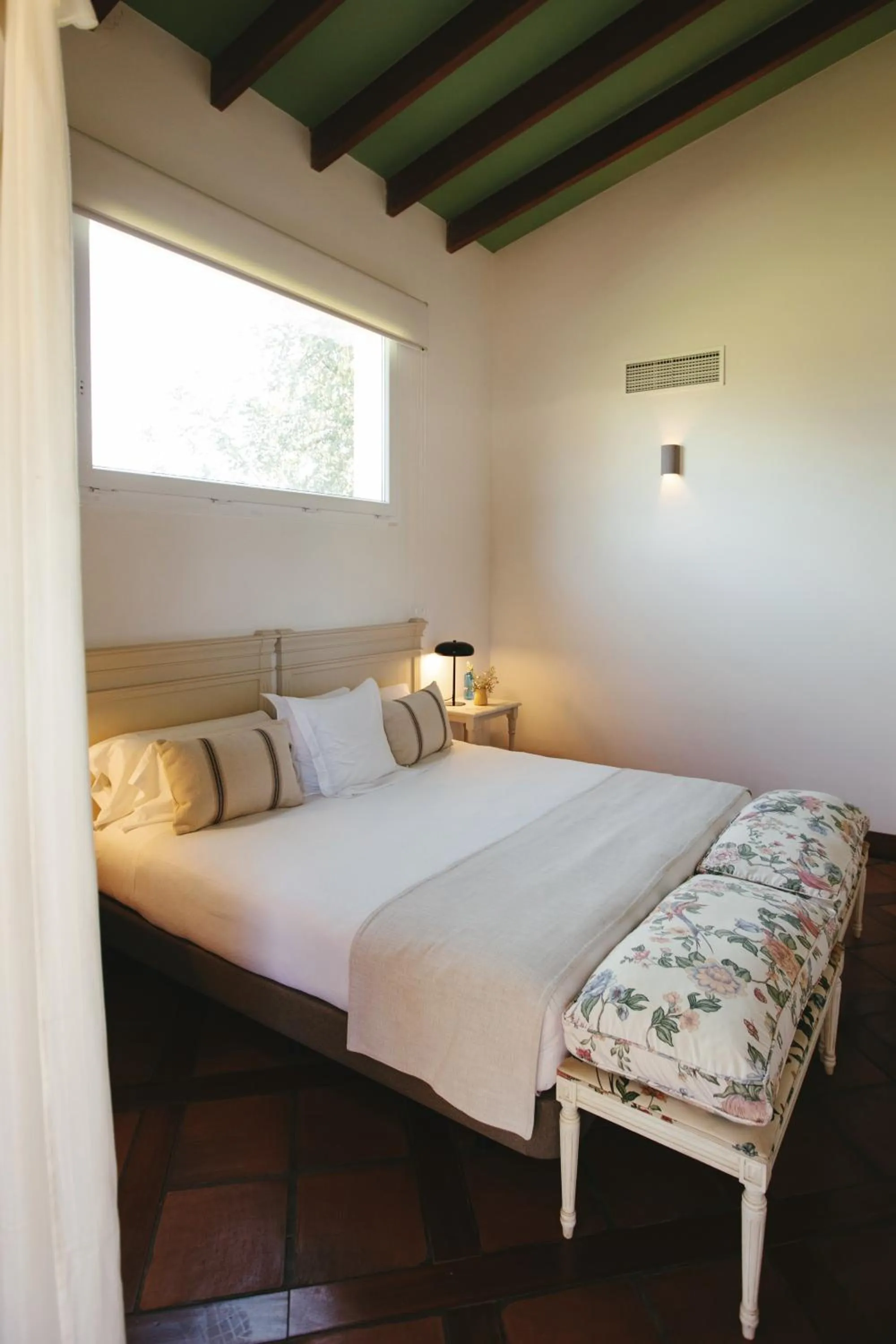 Bed in Can Arabí - Adults Only