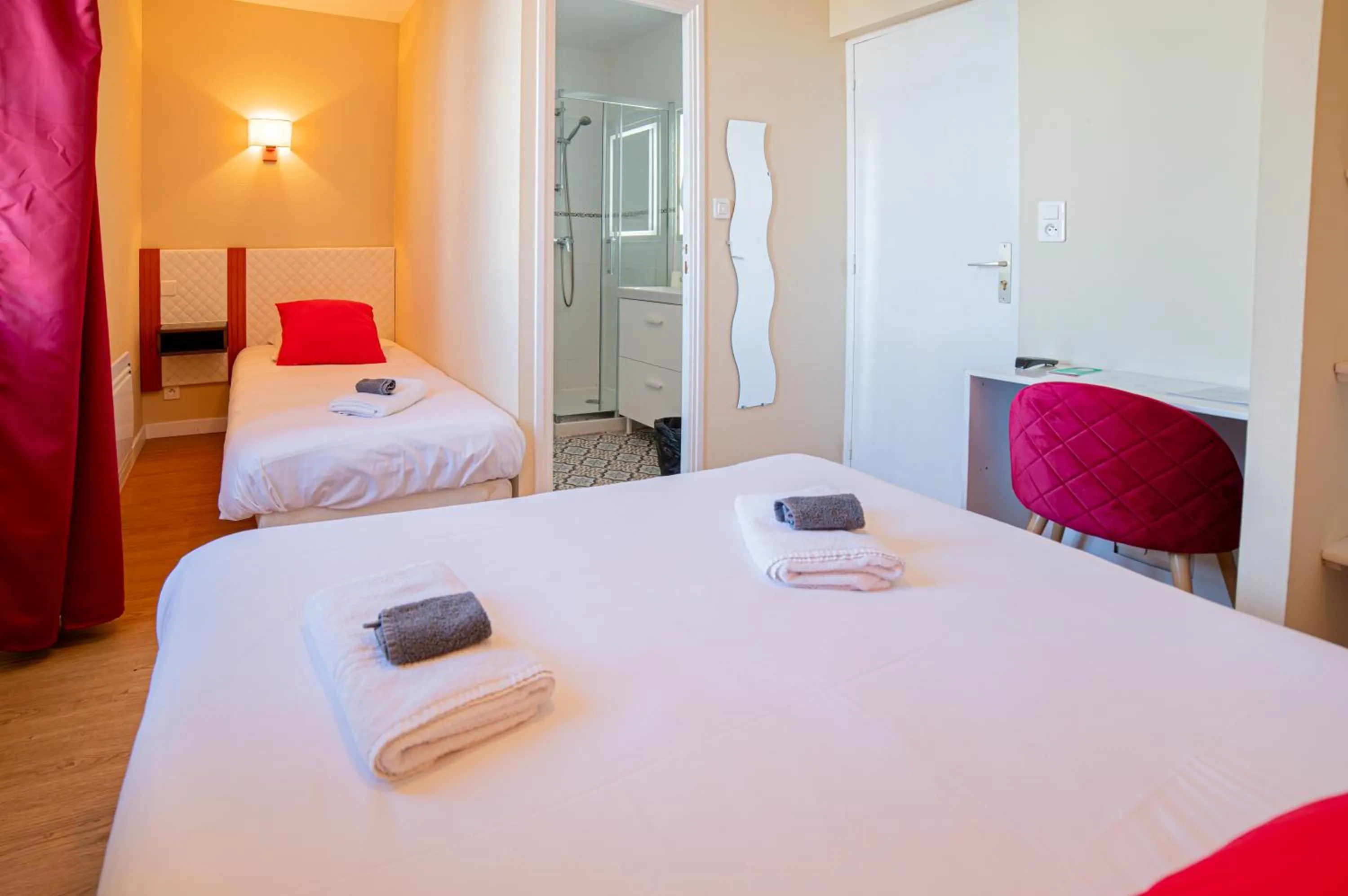 Bed in Hôtel de la Mairie