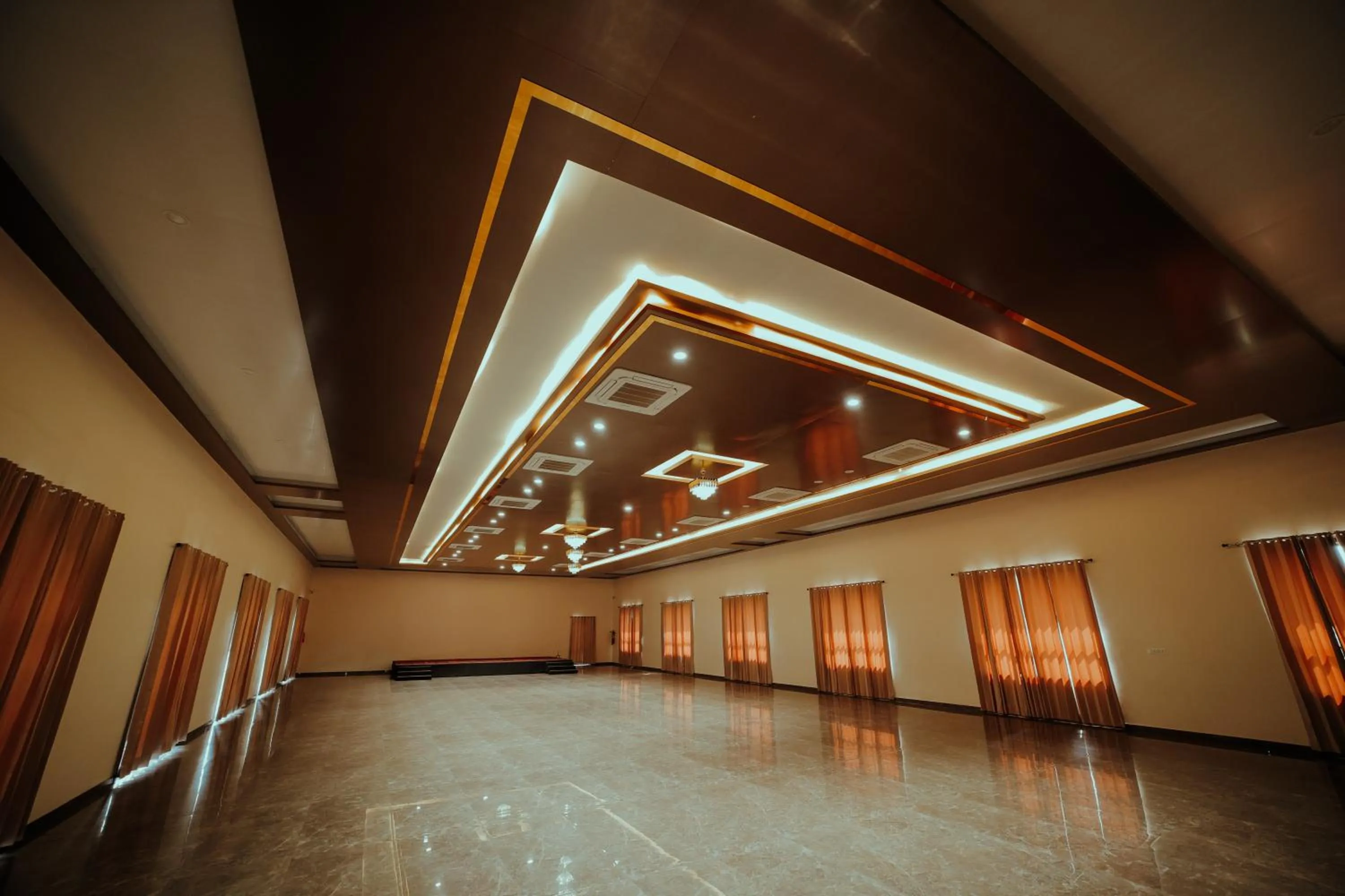 Banquet/Function facilities in IMAGICA RESORTS