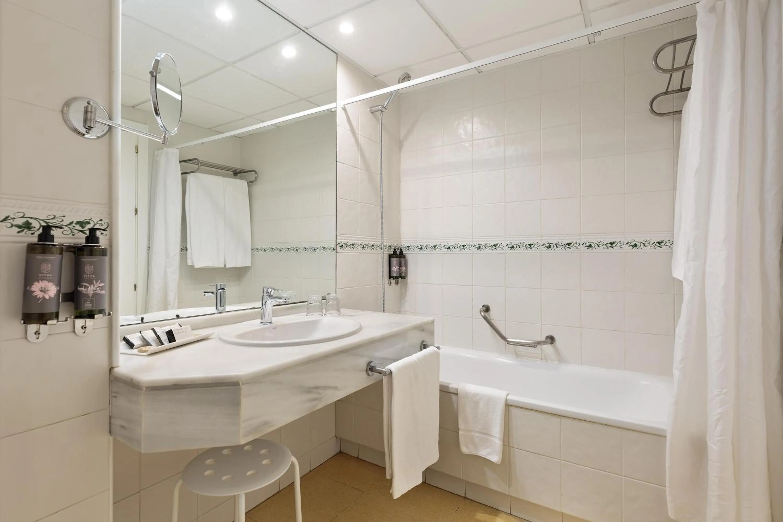 Bathroom in Hotel Best Roquetas