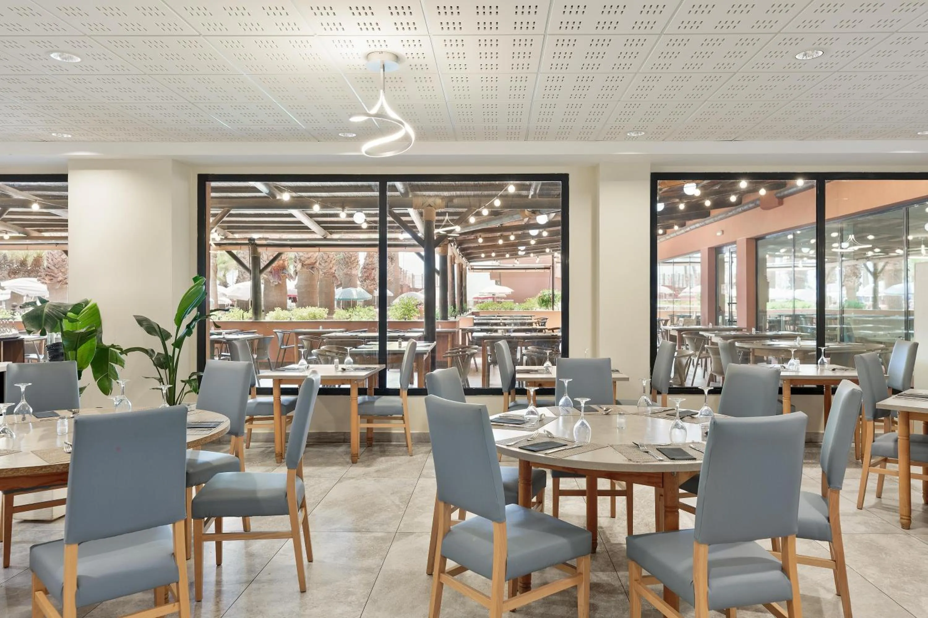 Restaurant/places to eat in Hotel Best Roquetas