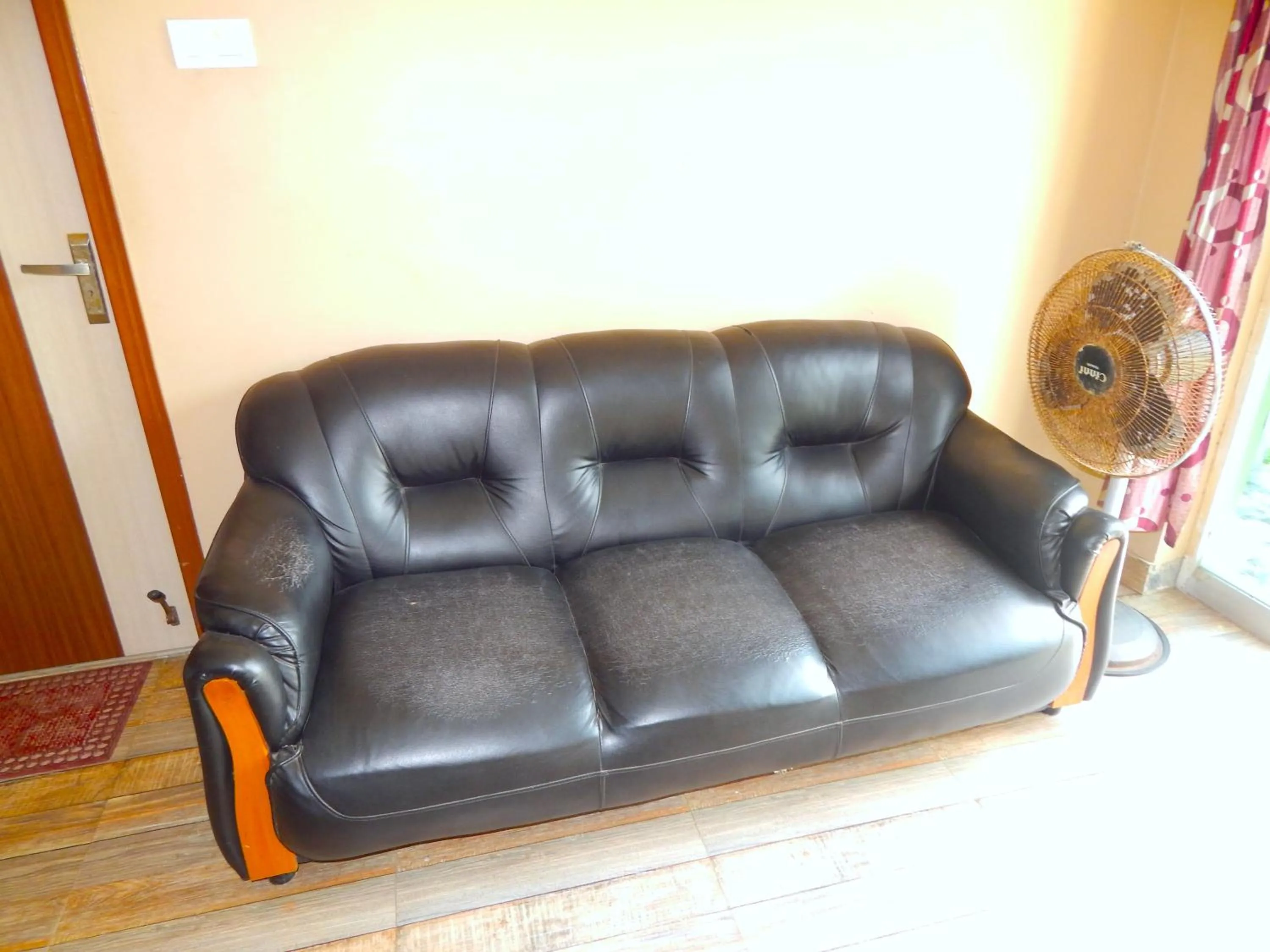 Seating area in Hotel Landmark