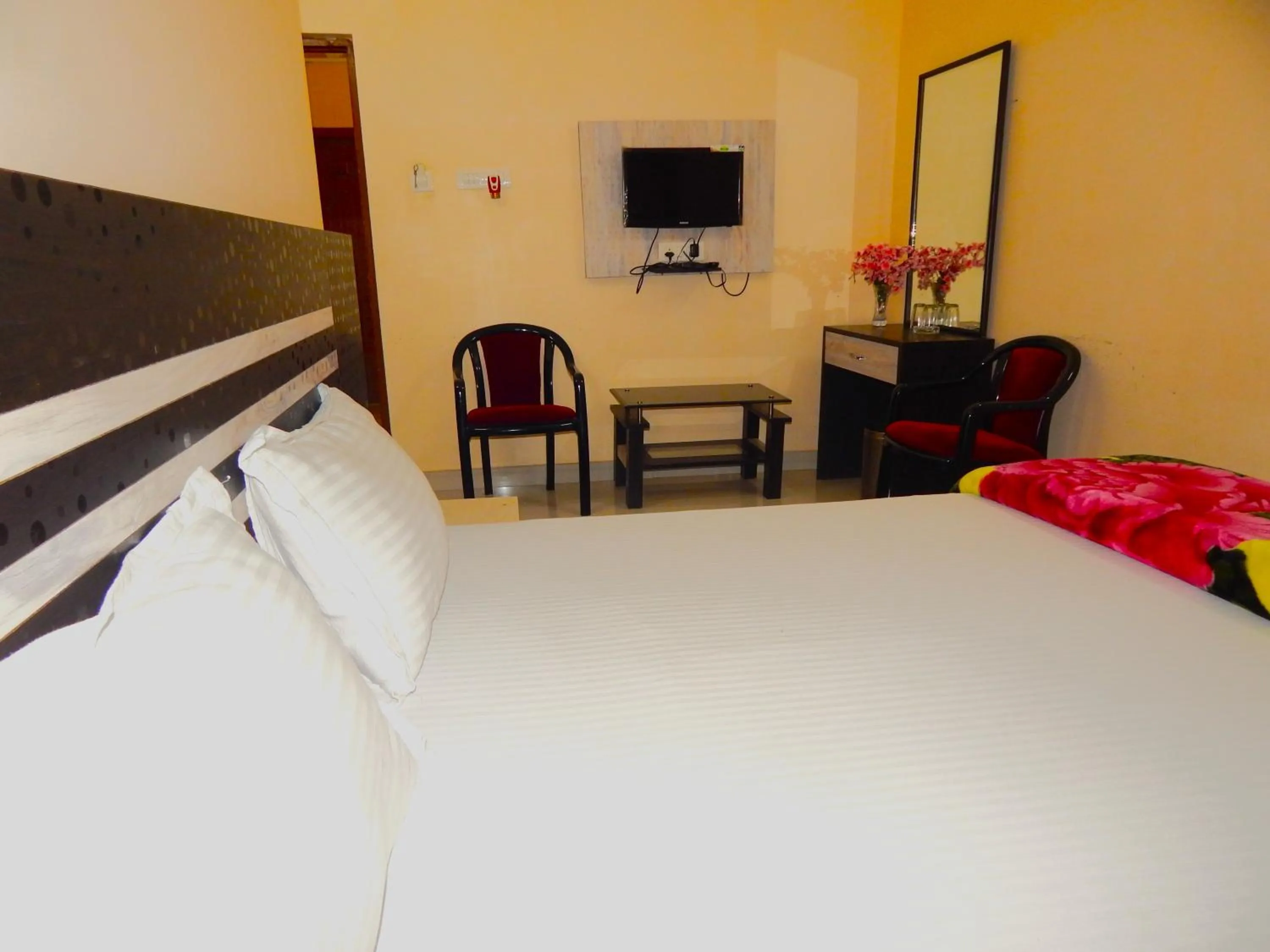 Bed in Hotel Landmark