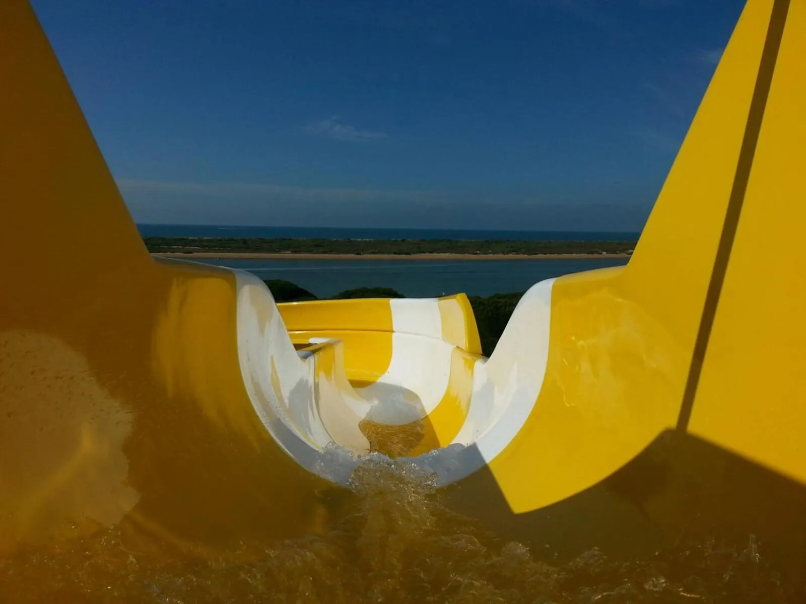 Swimming pool in Playacartaya