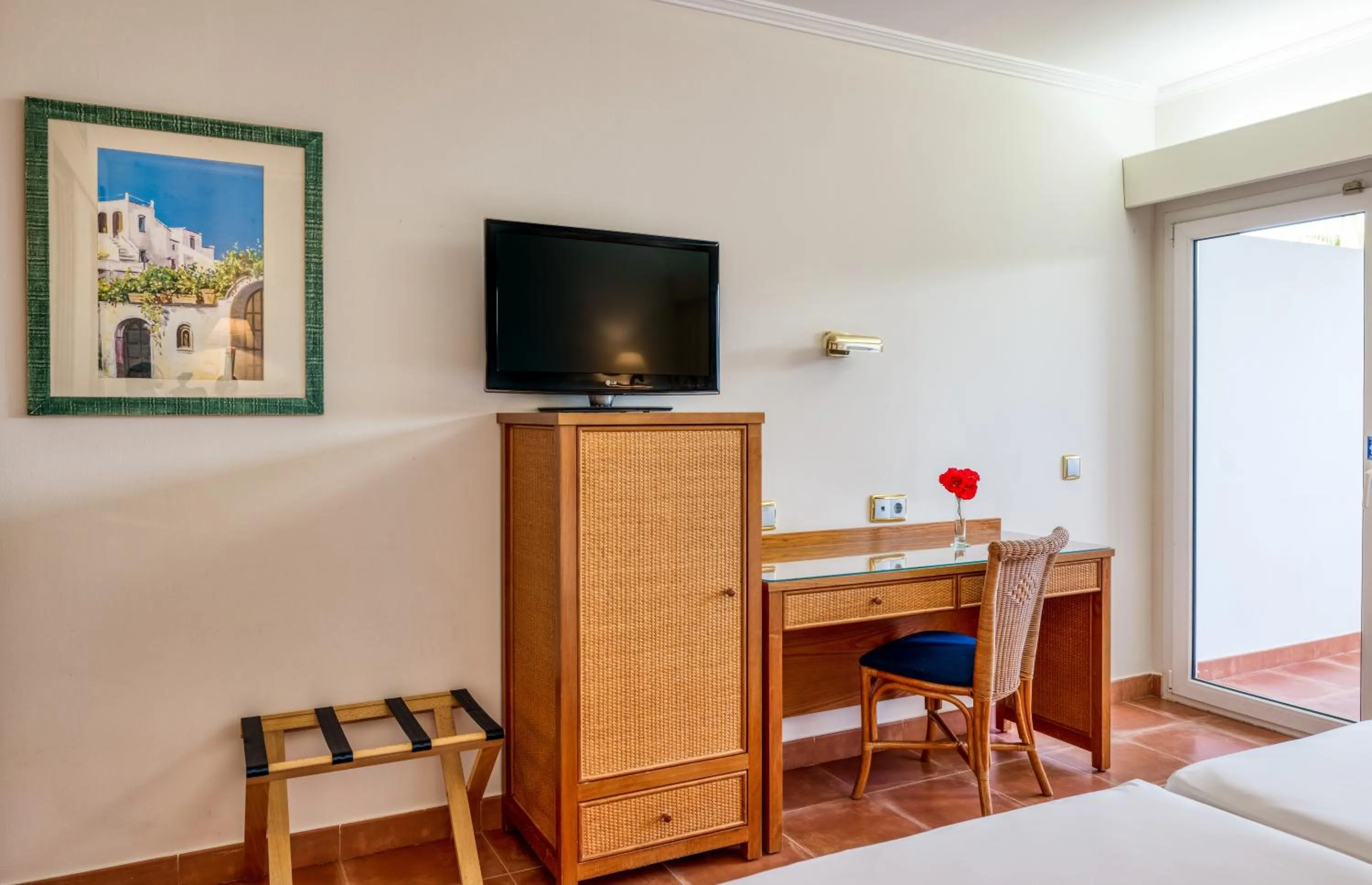 TV and multimedia, Bed in Playacartaya