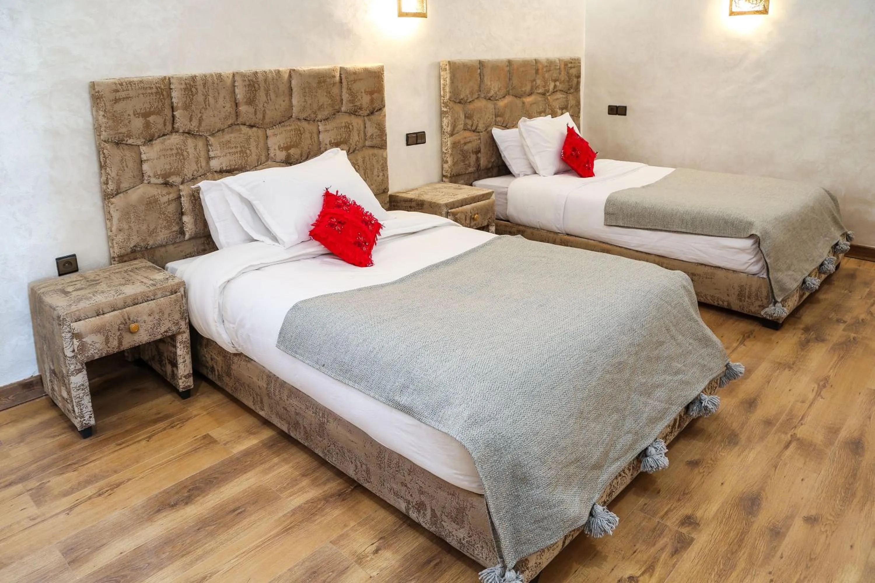 Bedroom, Bed in Yakout Merzouga Luxury Camp