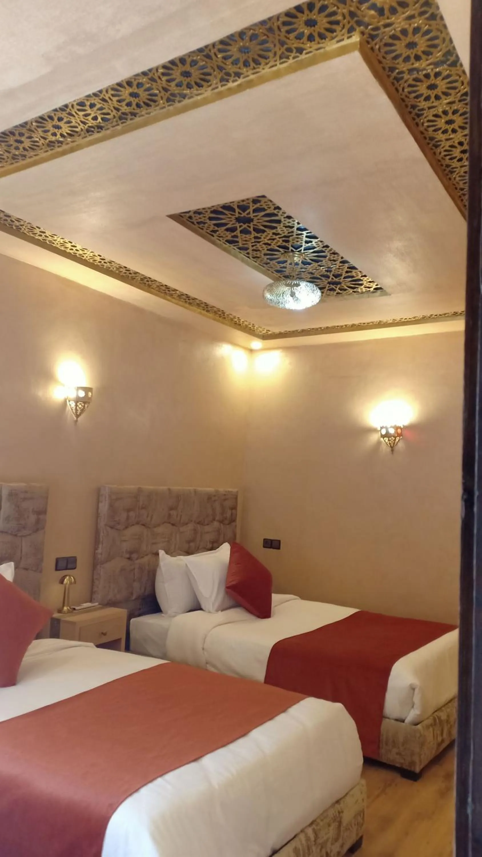 Bedroom, Bed in Yakout Merzouga Luxury Camp