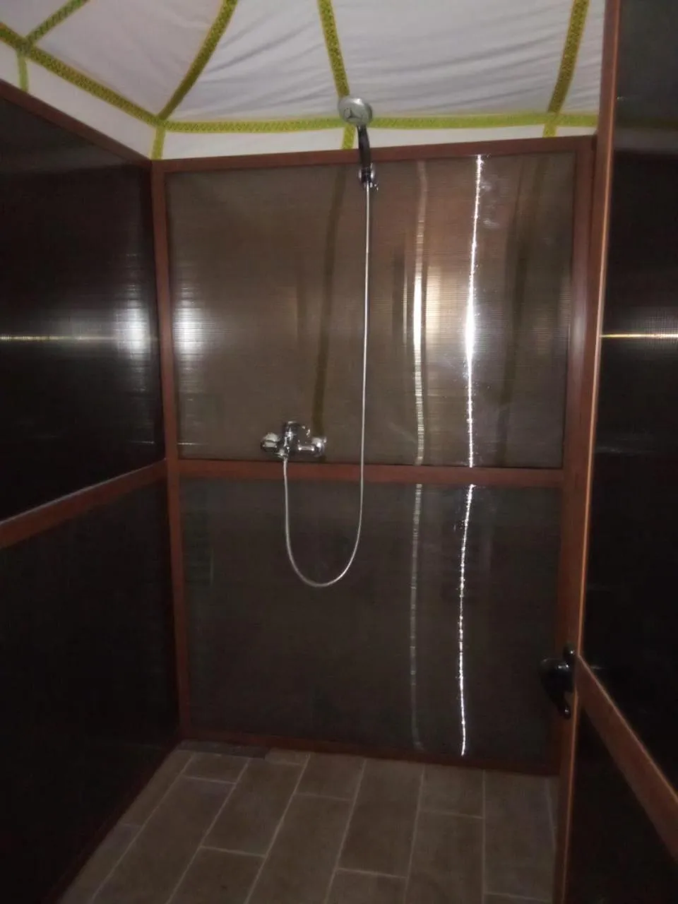 Shower in Yakout Merzouga Luxury Camp