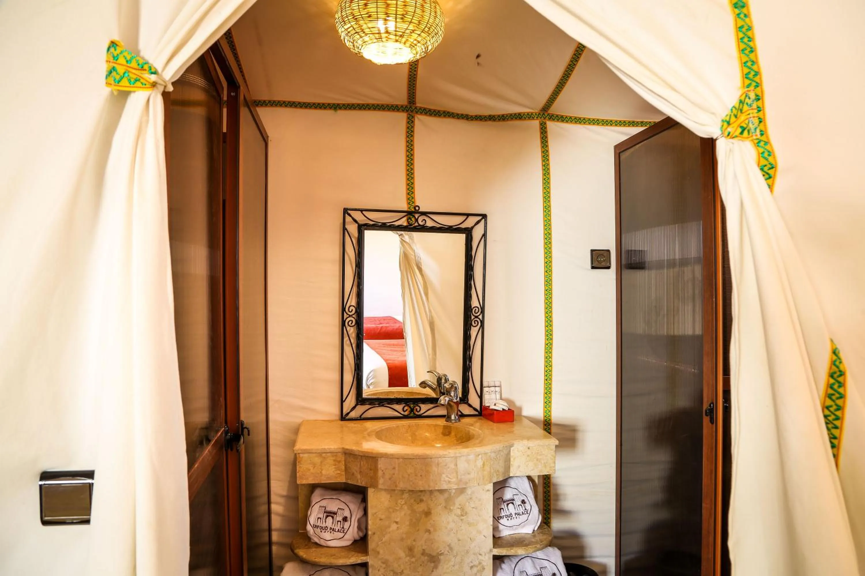 Bathroom in Yakout Merzouga Luxury Camp