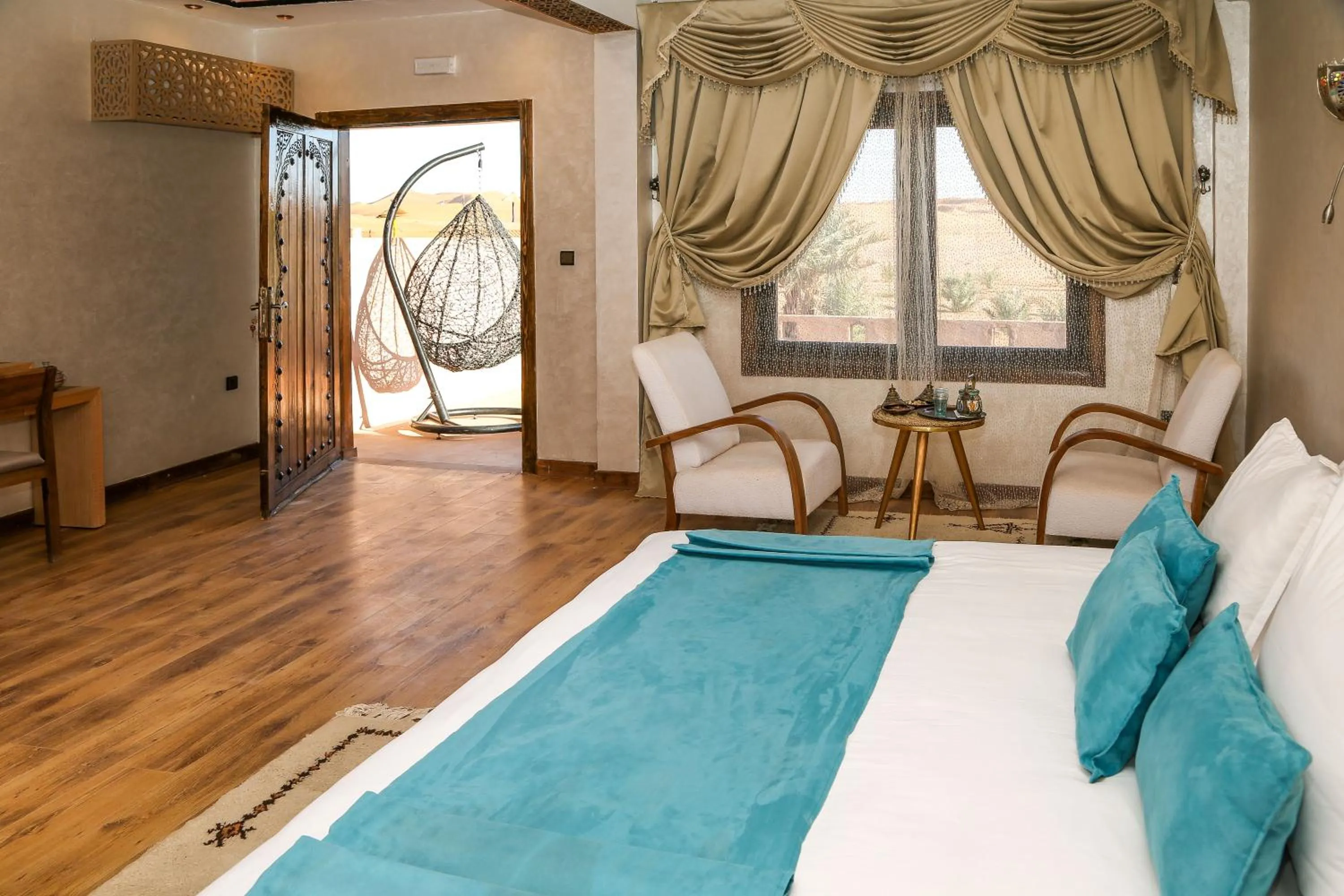 Photo of the whole room, Bed in Yakout Merzouga Luxury Camp