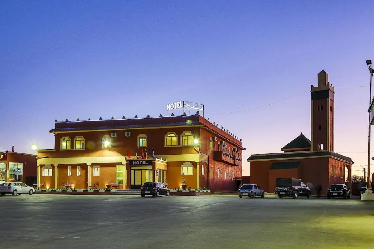 Parking in HOTEL LA POMME ZAIDA