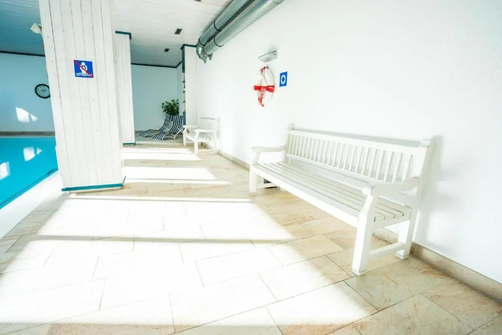 Appartement DORIS mit Hallenbad und Sauna by MoniCare