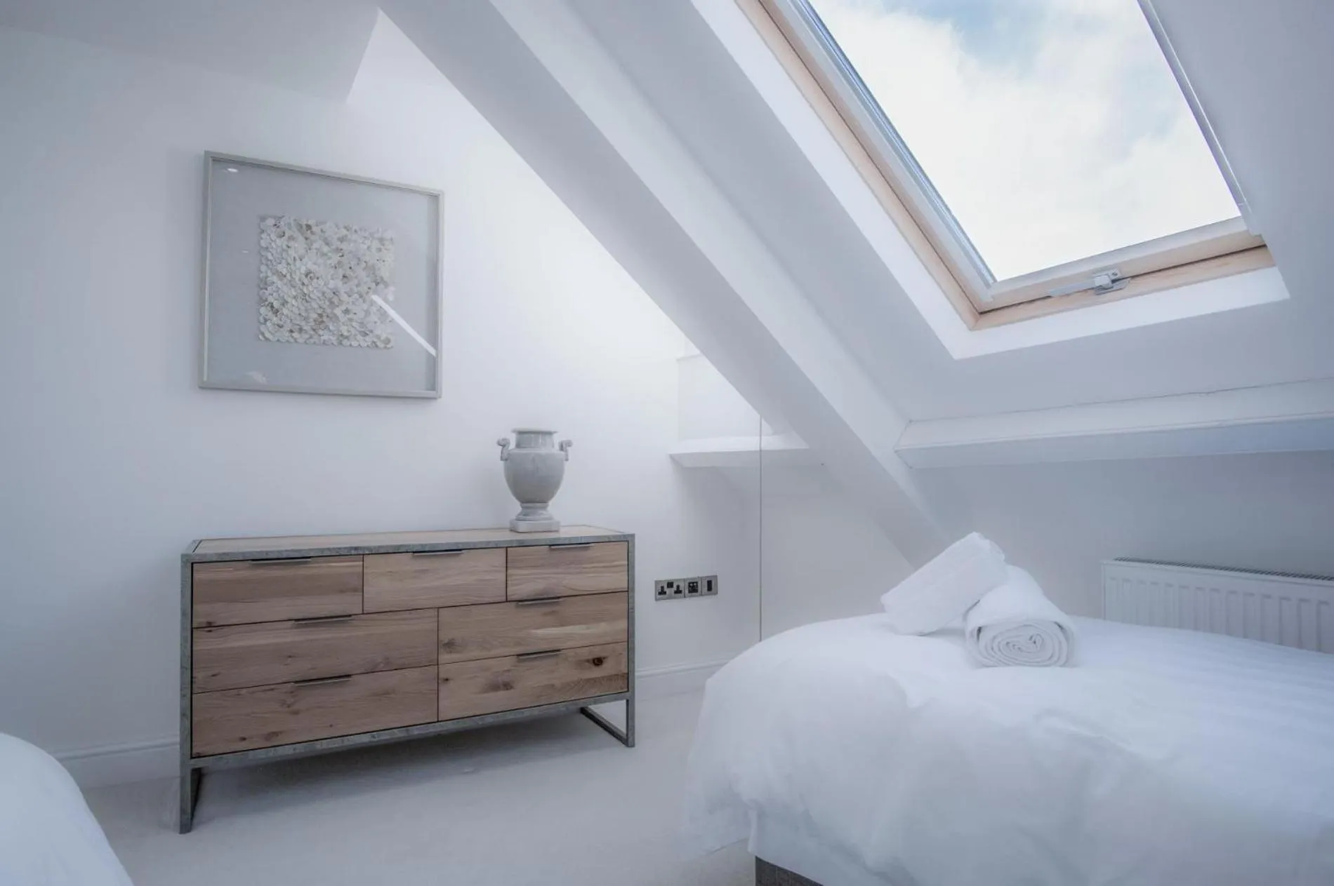 Floor plan, Bed in Skylark - 2 Bedroom Apartment - Tenby