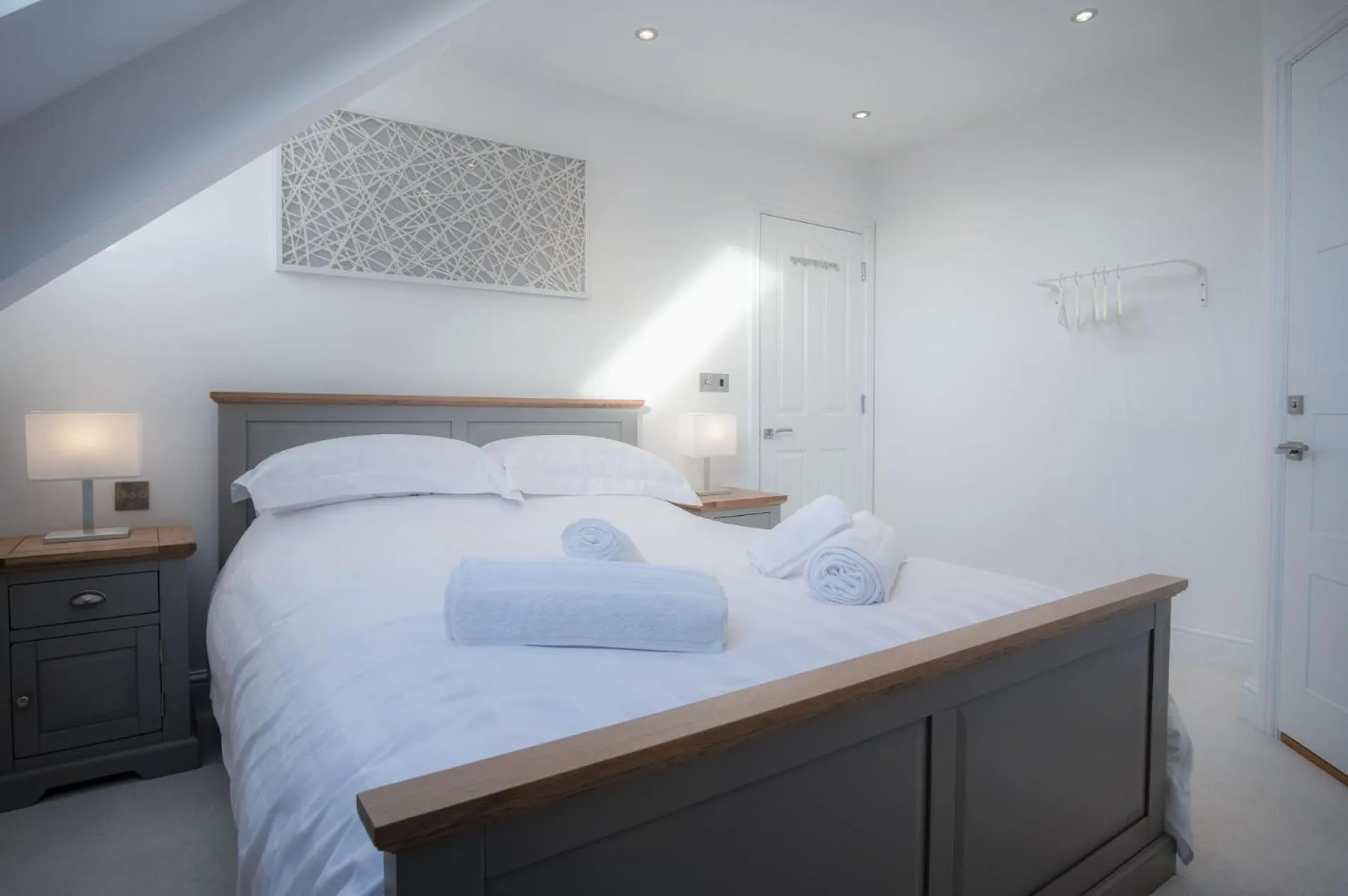 Floor plan, Bed in Skylark - 2 Bedroom Apartment - Tenby