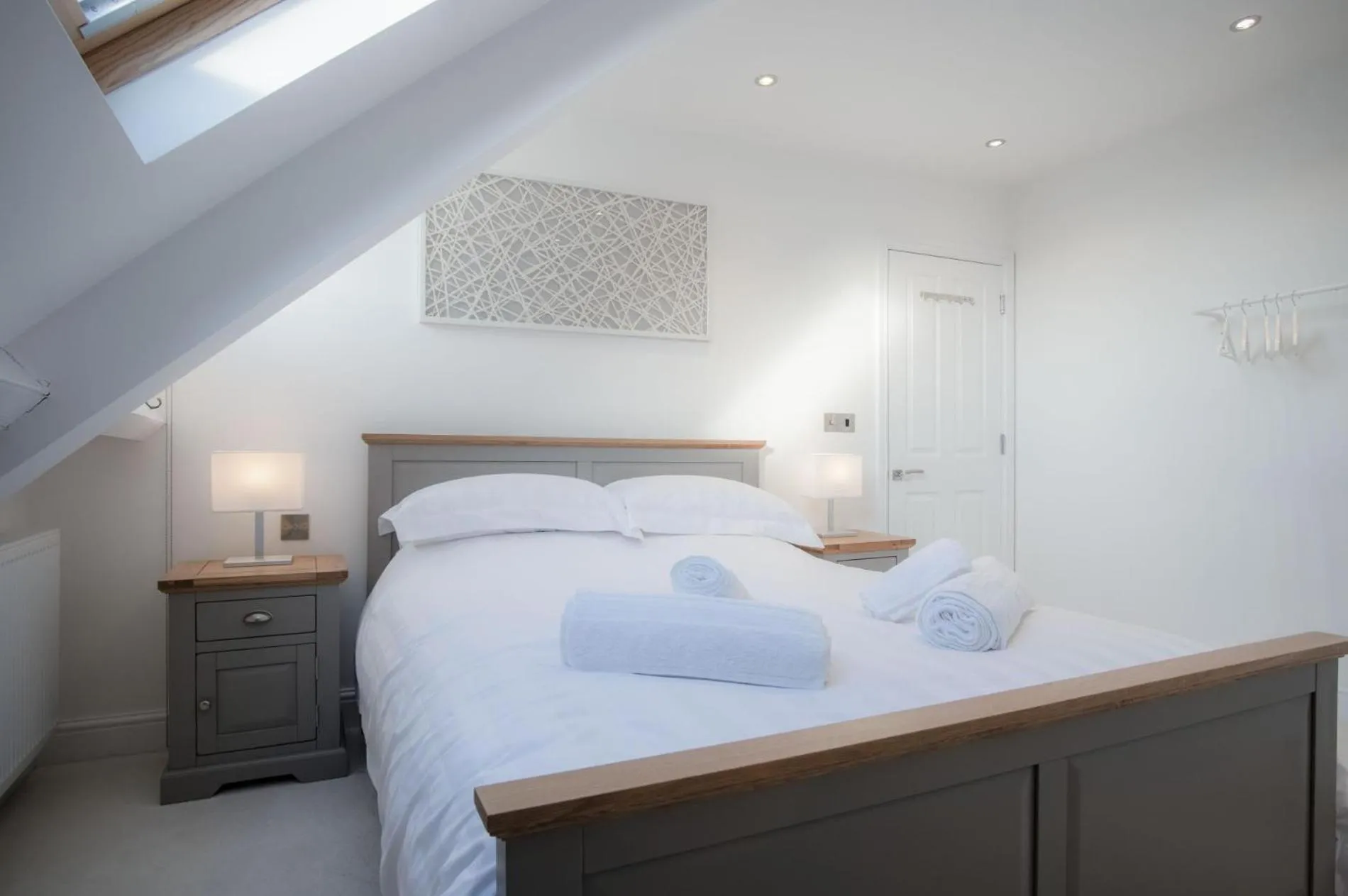 Floor plan, Bed in Skylark - 2 Bedroom Apartment - Tenby