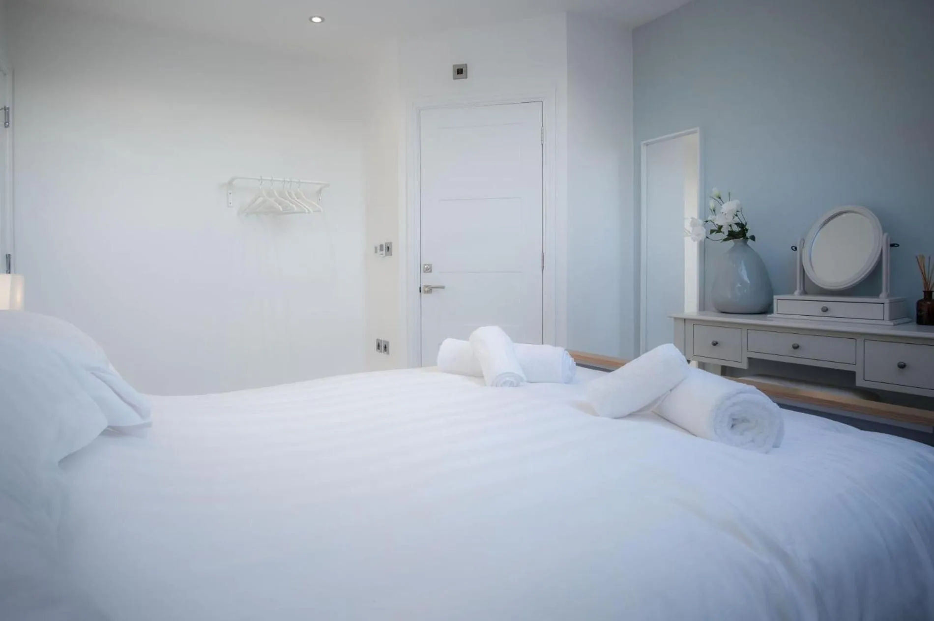 Floor plan, Bed in Skylark - 2 Bedroom Apartment - Tenby