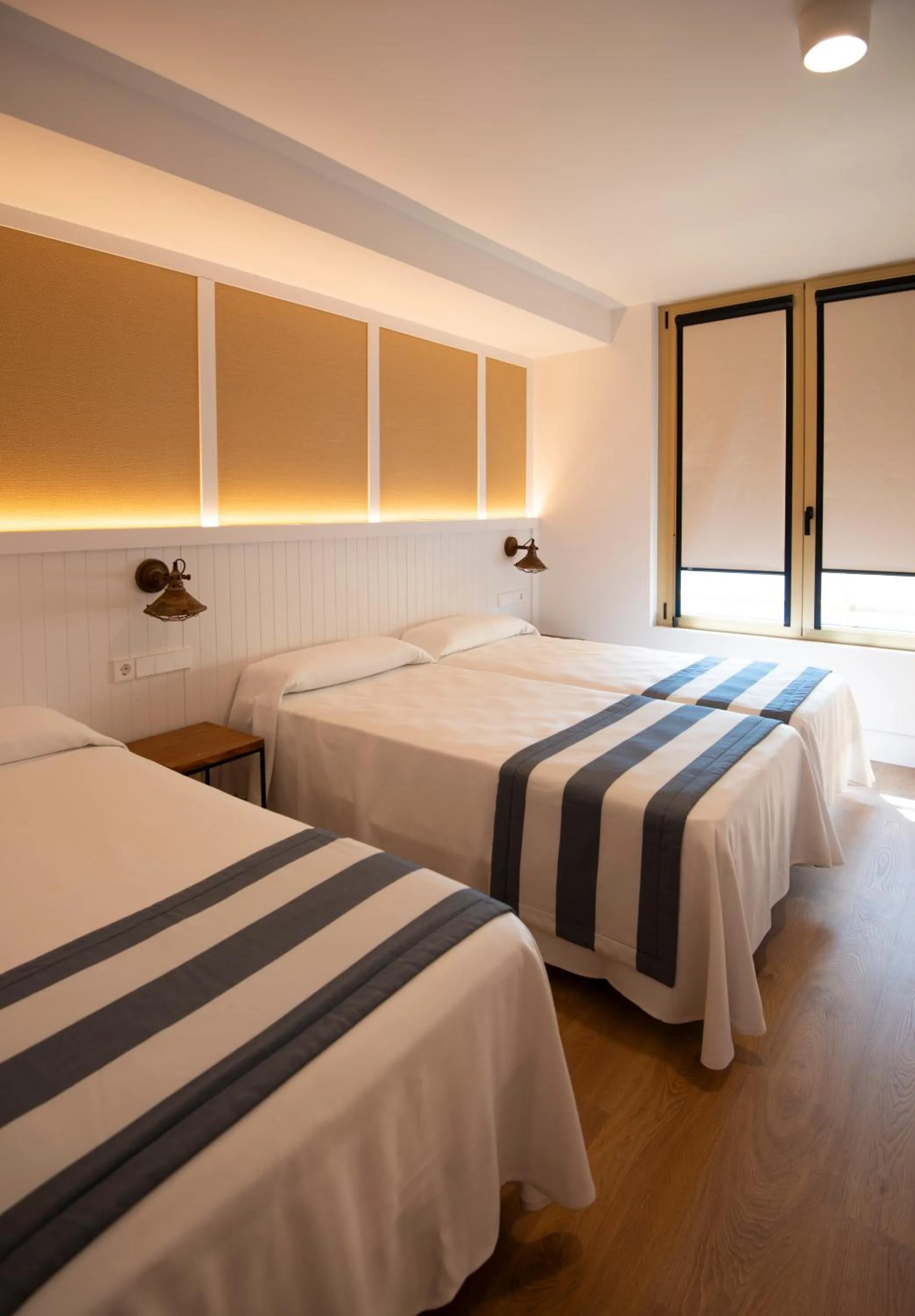 Bed in Hotel Els Pins