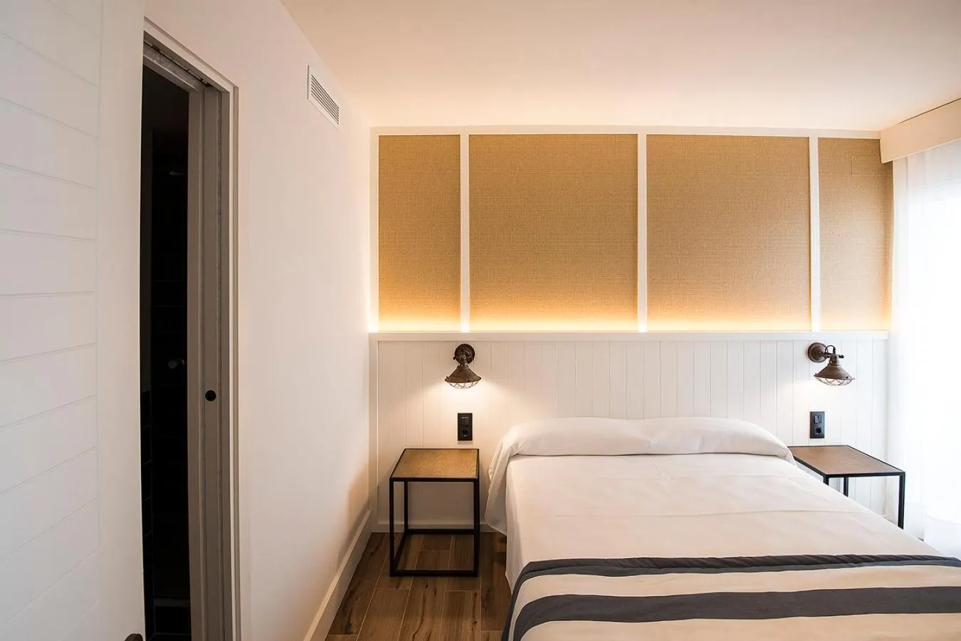 Bed in Hotel Els Pins