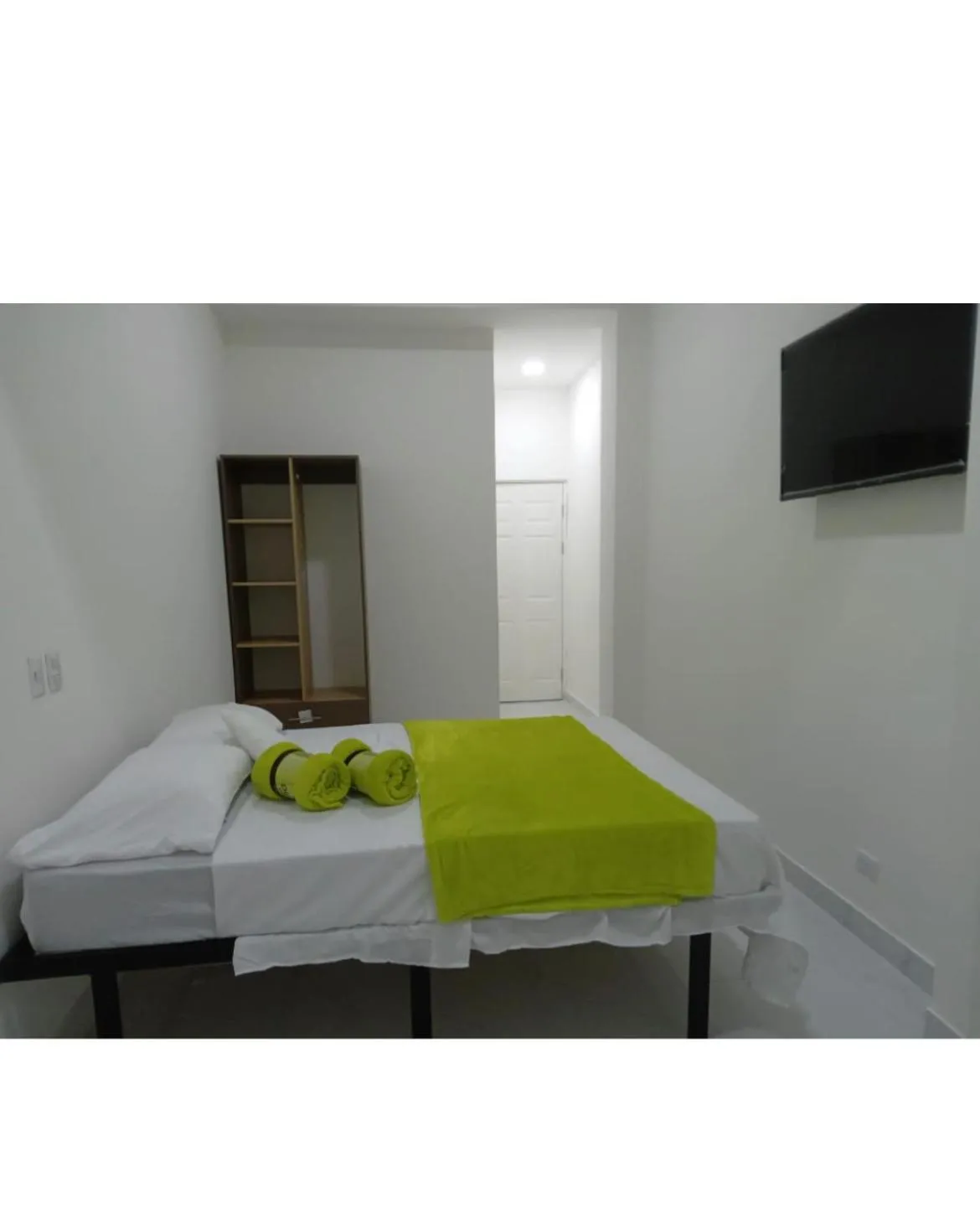 Bed in Hotel Sabana Inn