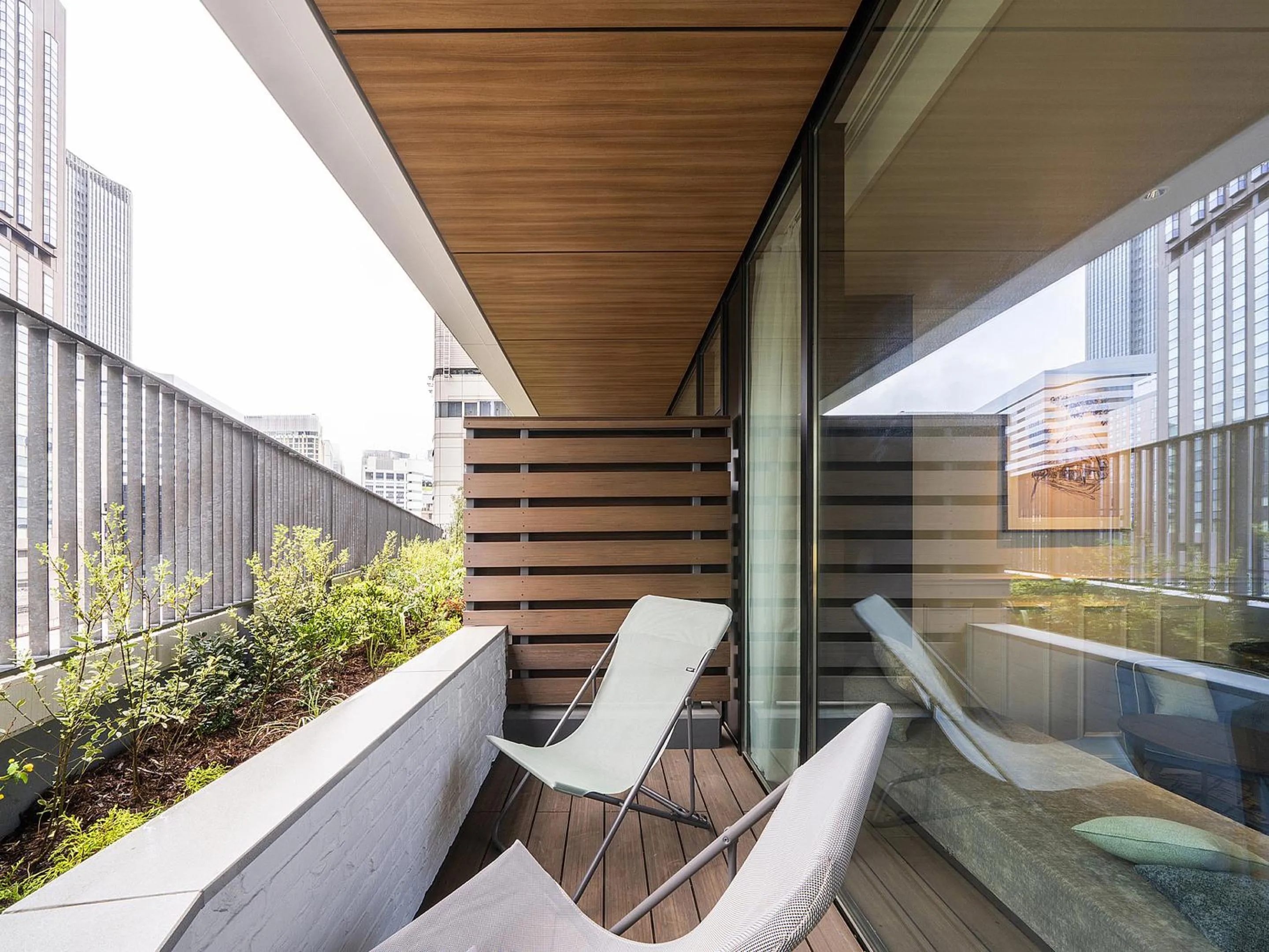 Photo of the whole room in GINZA HOTEL by GRANBELL