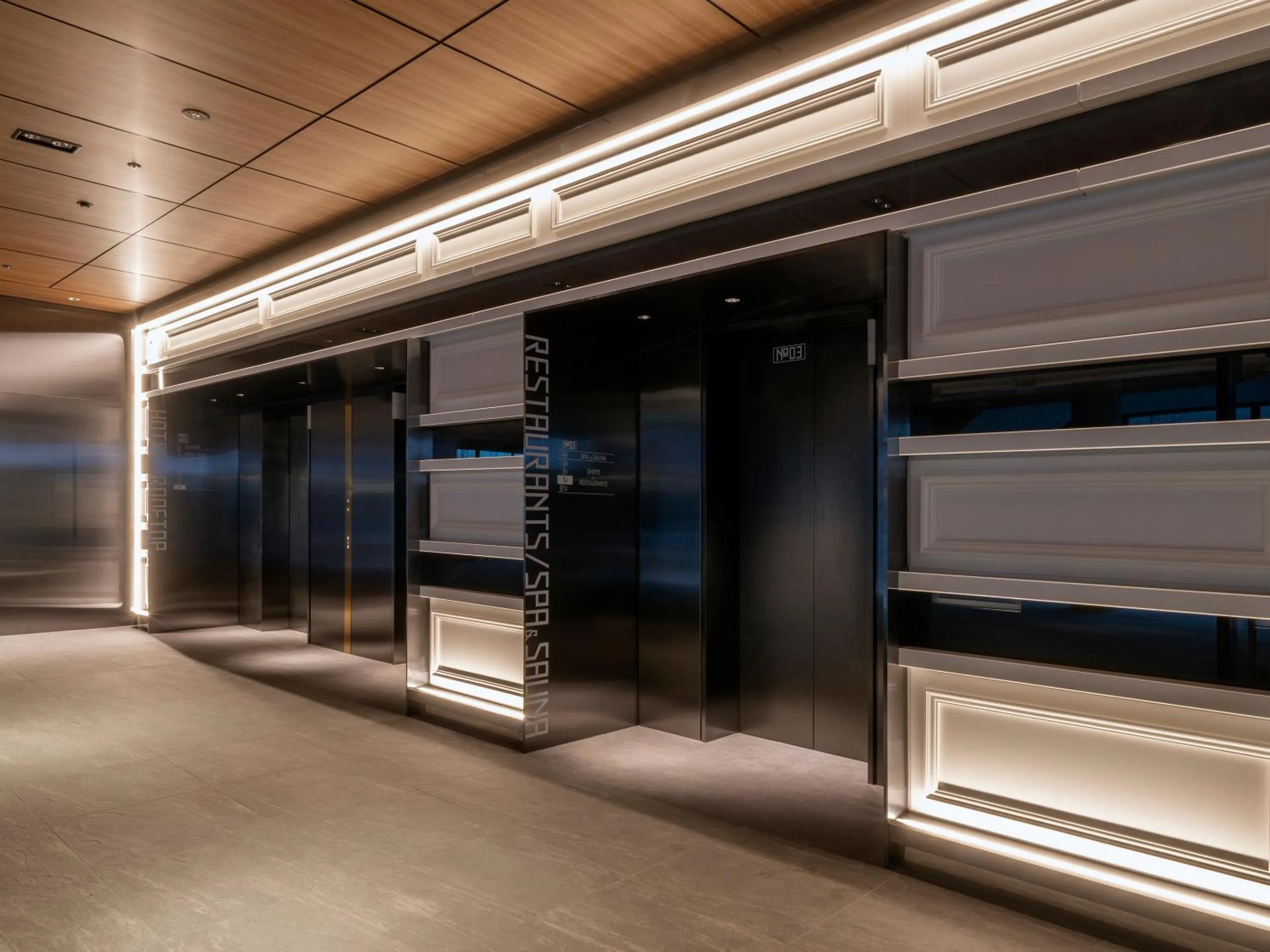 elevator in GINZA HOTEL by GRANBELL