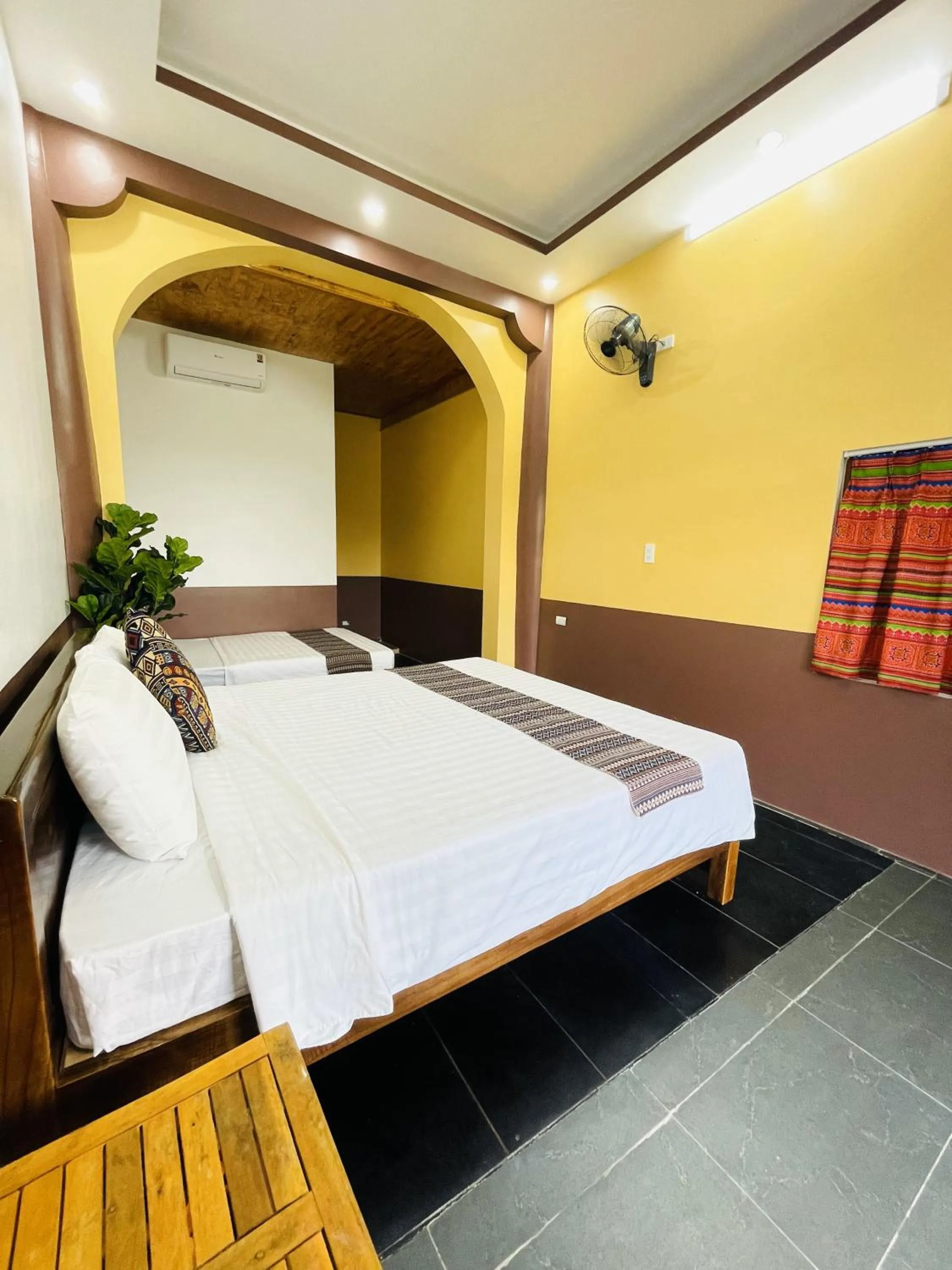 Bed in Sky Bay Lodge