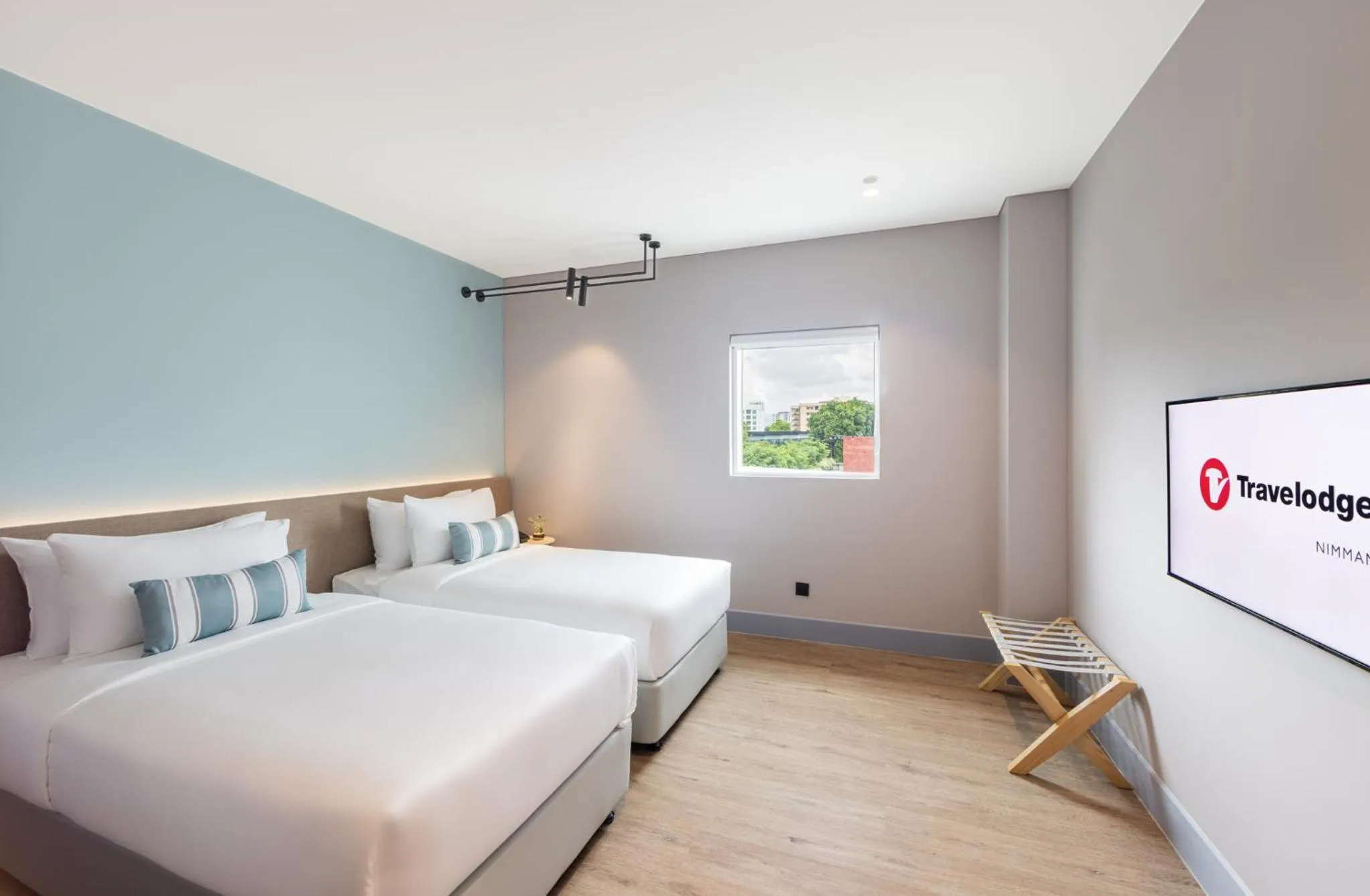 Bedroom, Bed in Travelodge Nimman