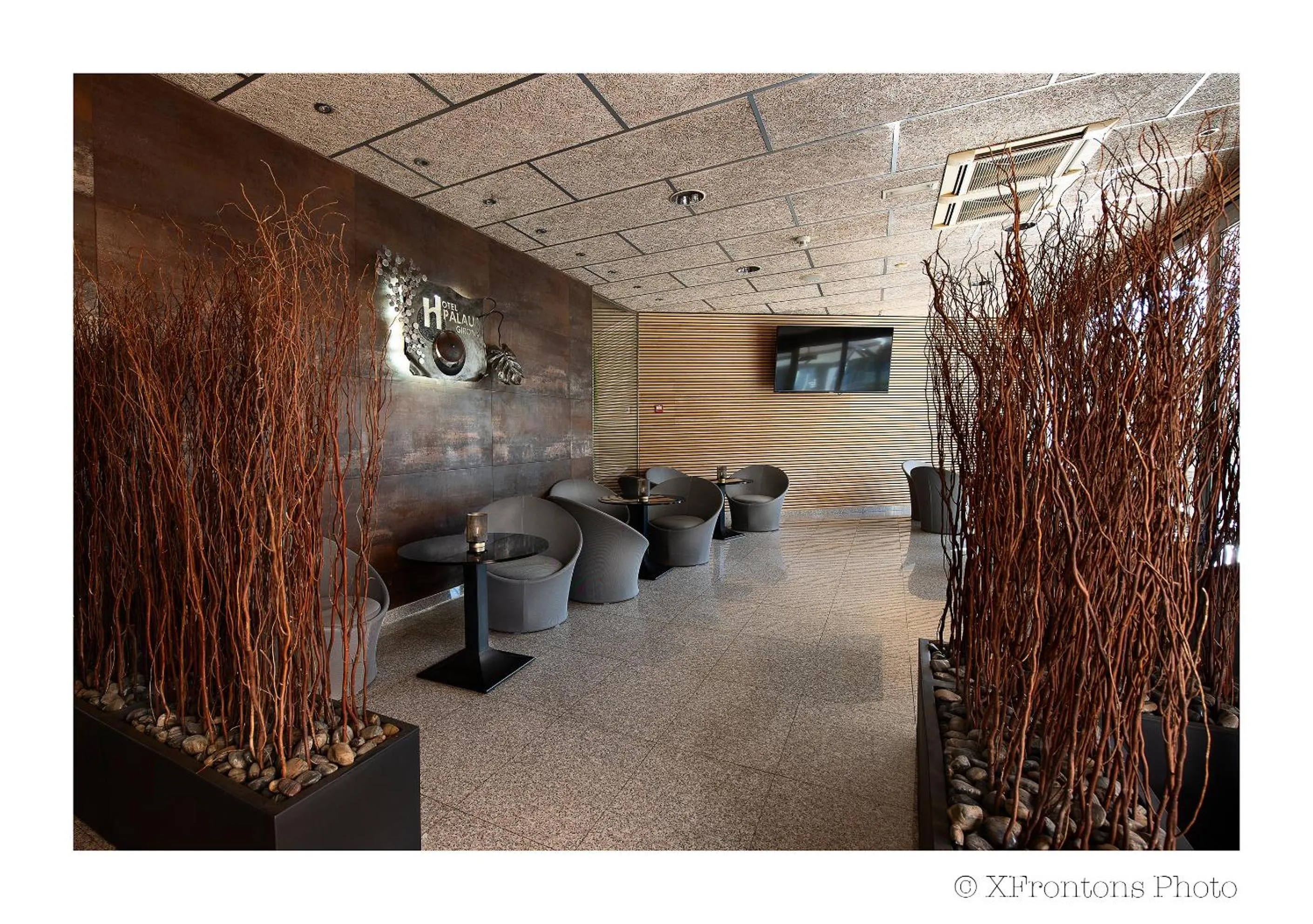 Living room in Hotel Palau de Girona