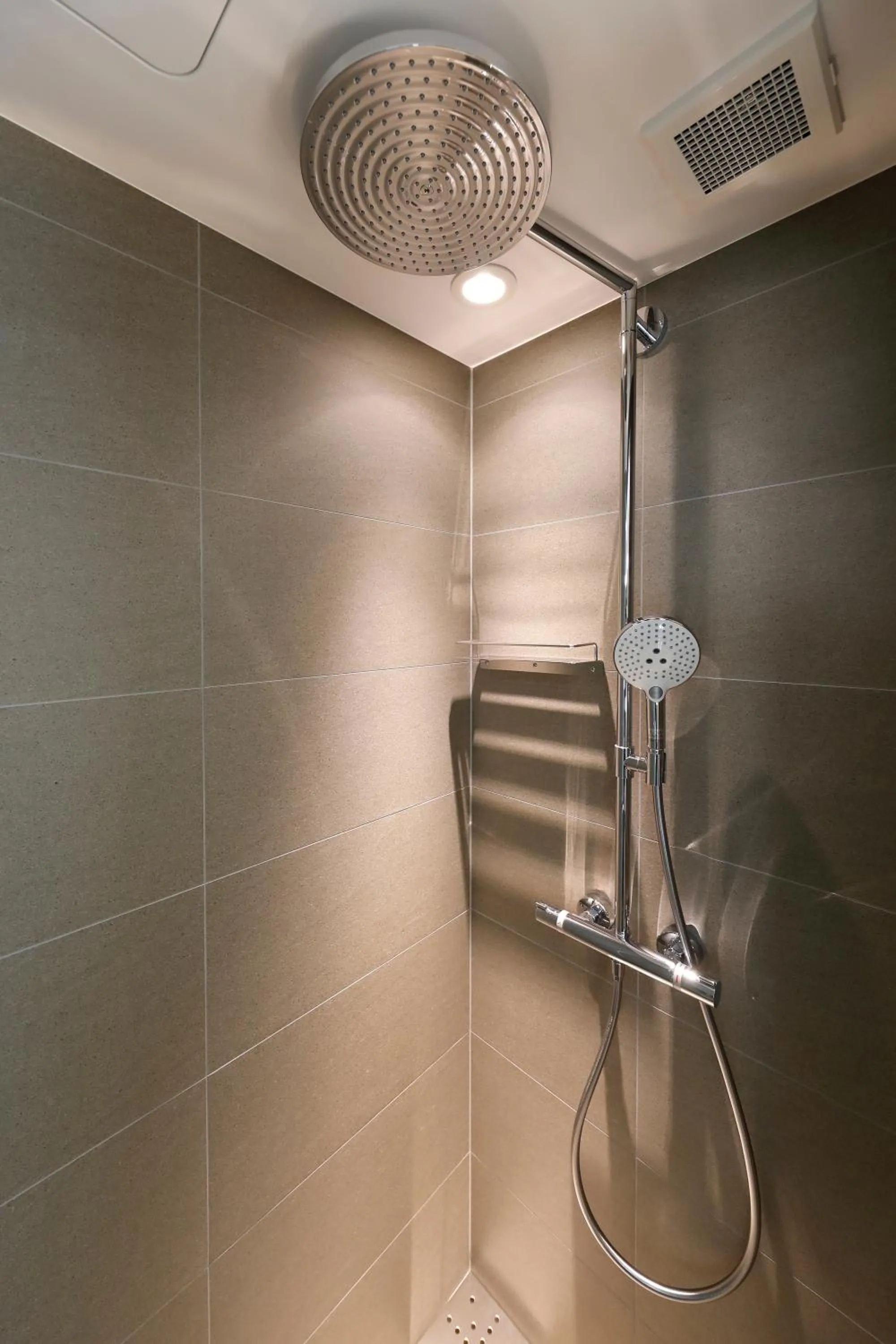 Bathroom in THE GENERAL KYOTO Bukkouji Shinmachi