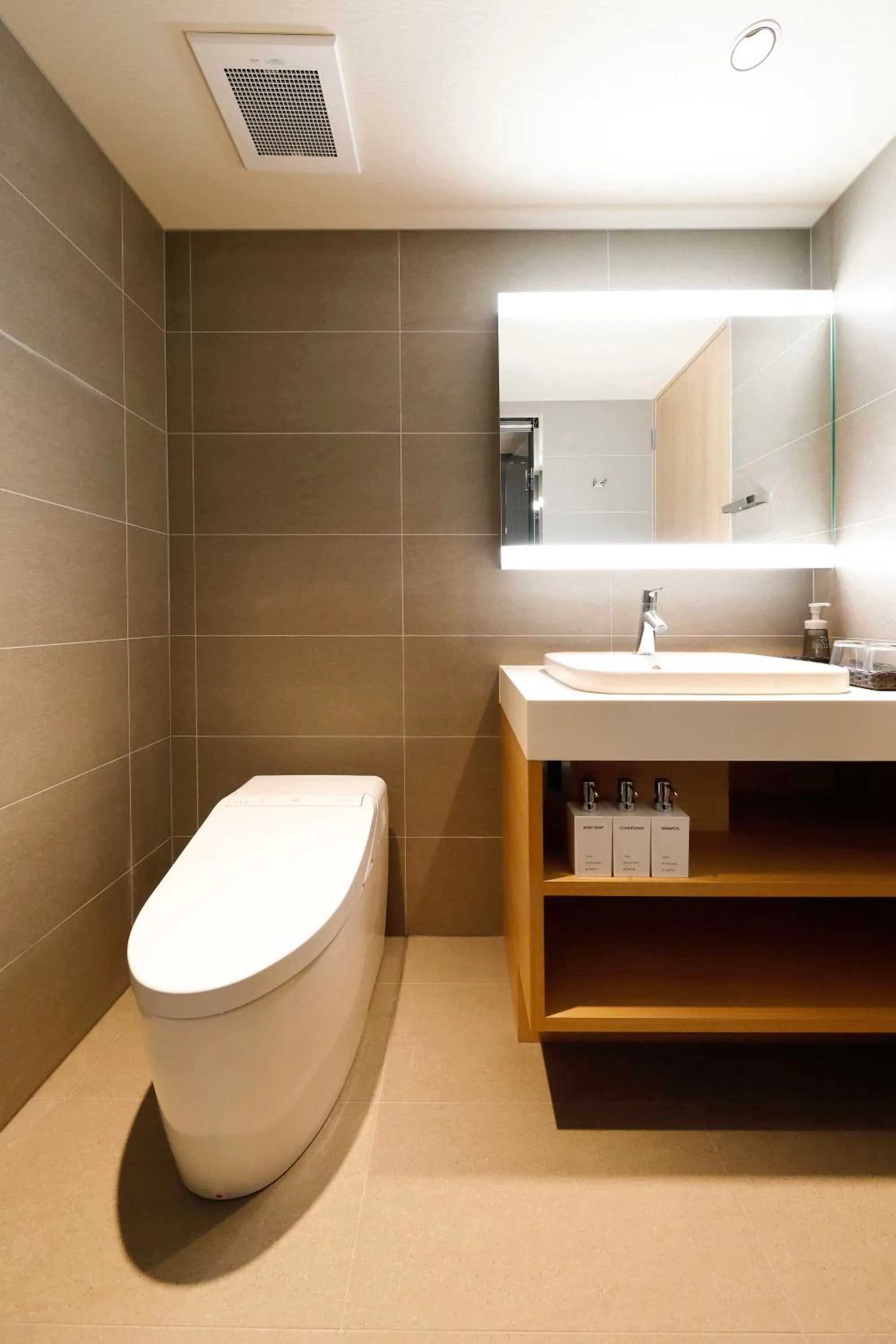 Toilet in THE GENERAL KYOTO Bukkouji Shinmachi